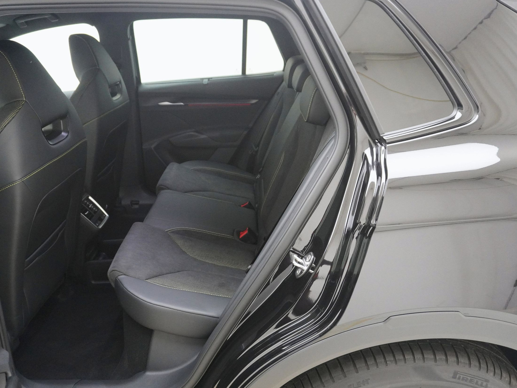 SKODA Elroq RS-Advanced 4×4