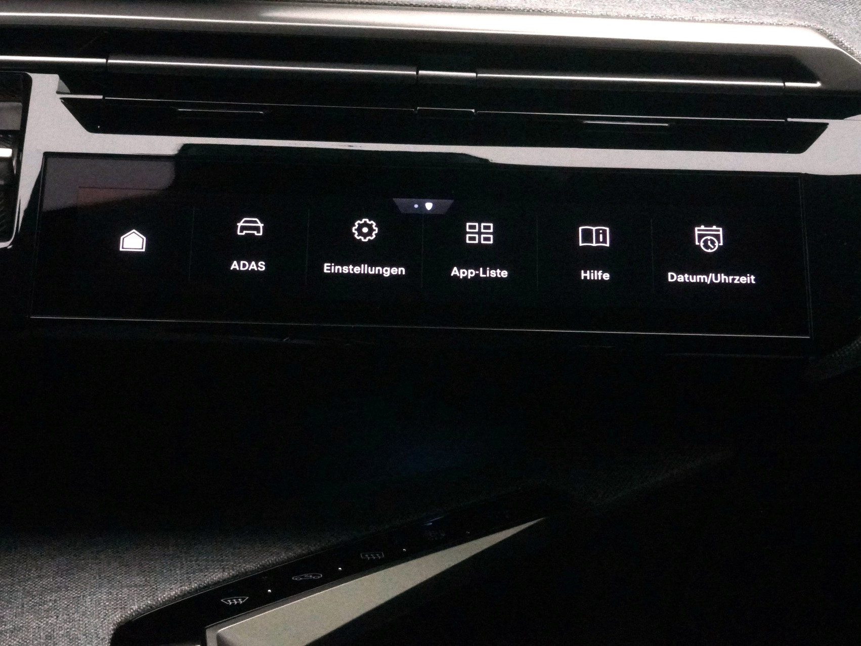 PEUGEOT 5008 1.2 Hybrid GT 7Plätzer