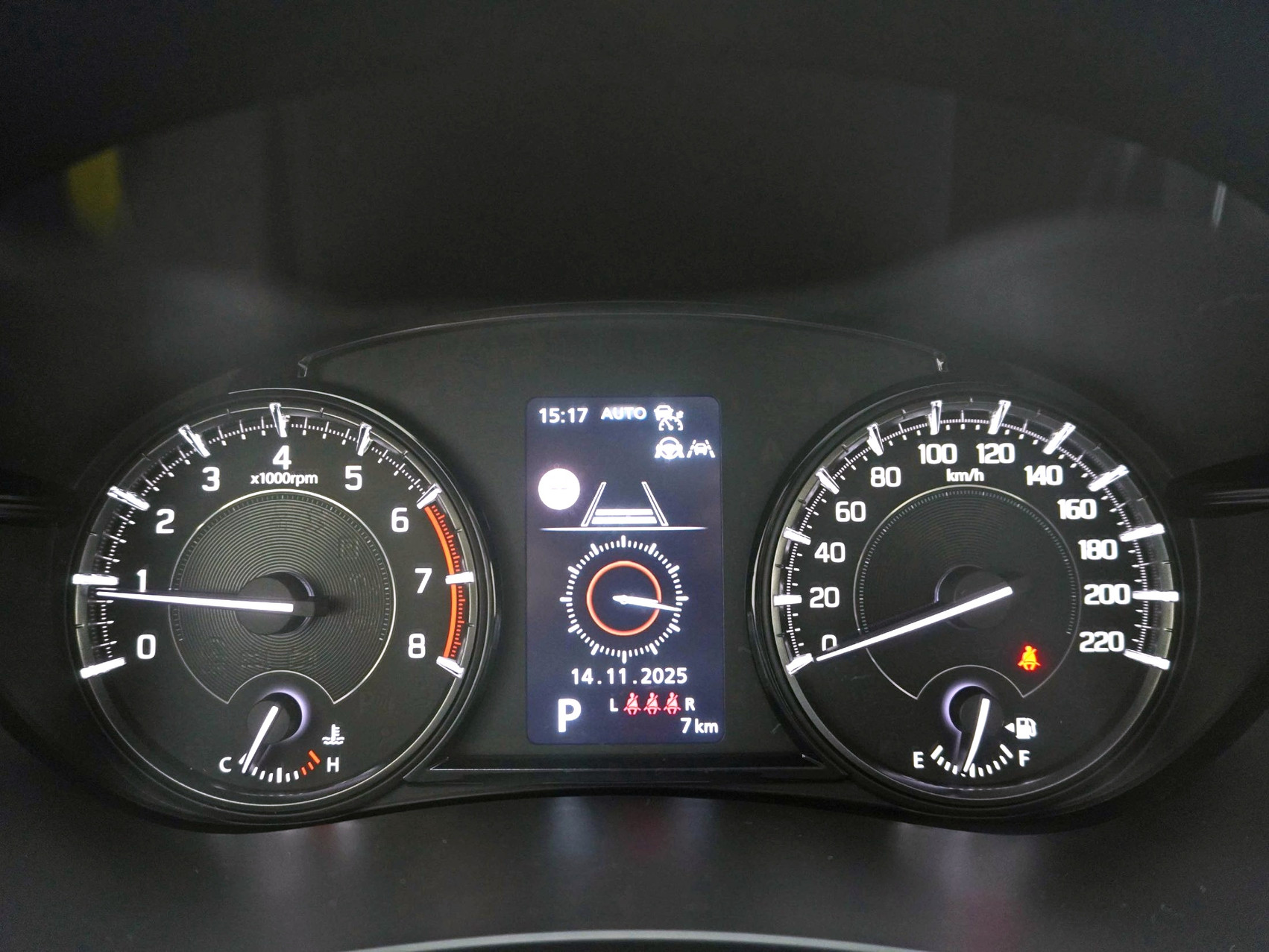 SUZUKI S-Cross 1.4 T Compact Top Hybrid 4×4