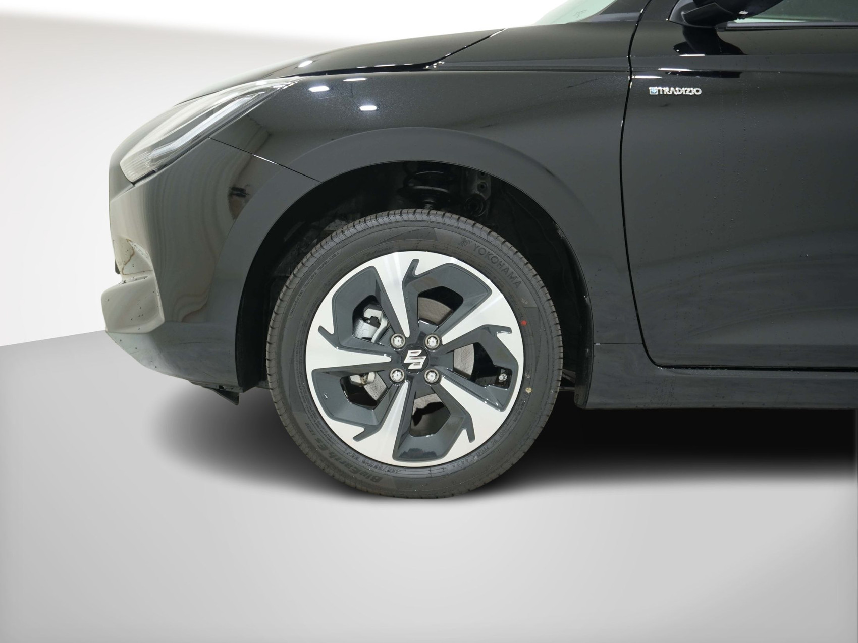 SUZUKI Swift 1.2 Tradizio Top Hybrid 4×4