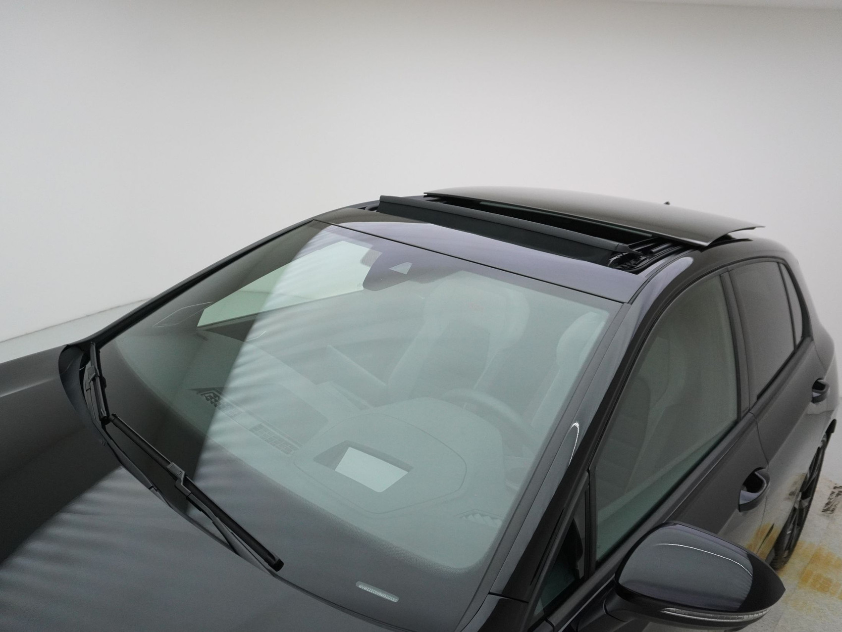 VW Golf 8.5 2.0 TSI DSG GTI Black Style (2025) **Leder/Harmon-Kardon/Sitzbelüftung/uvm.**