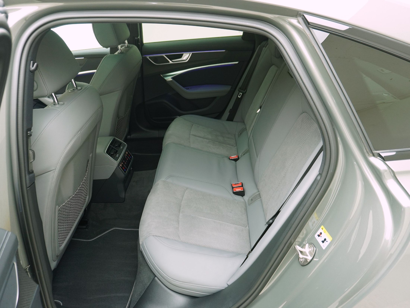 AUDI A6 40 TDI S line quattro S-Tronic **Audi Werksgarantie bis 01/2029**