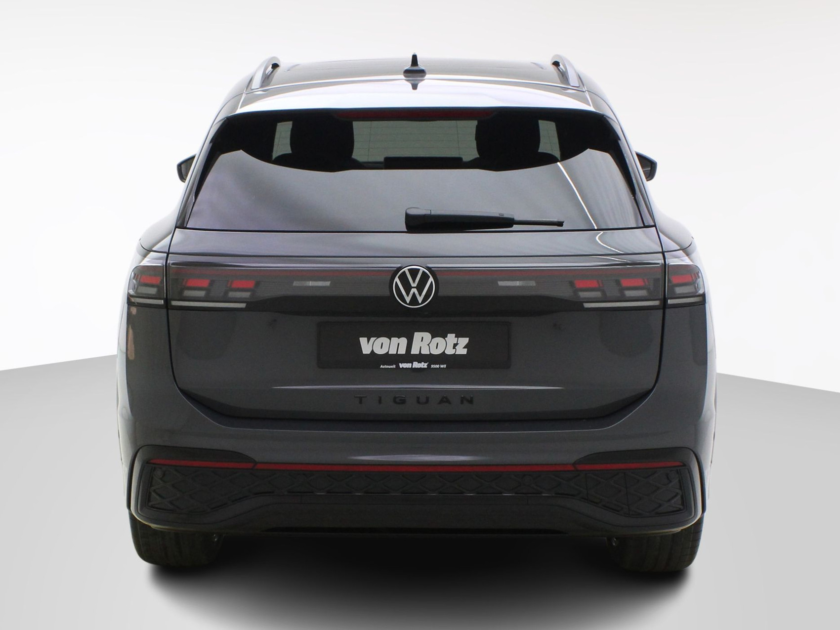 VW Tiguan 2.0 TSI DSG R-Line Black Style 4Motion (2025) **Head-Up / Harman-Kardon Soundsystem**