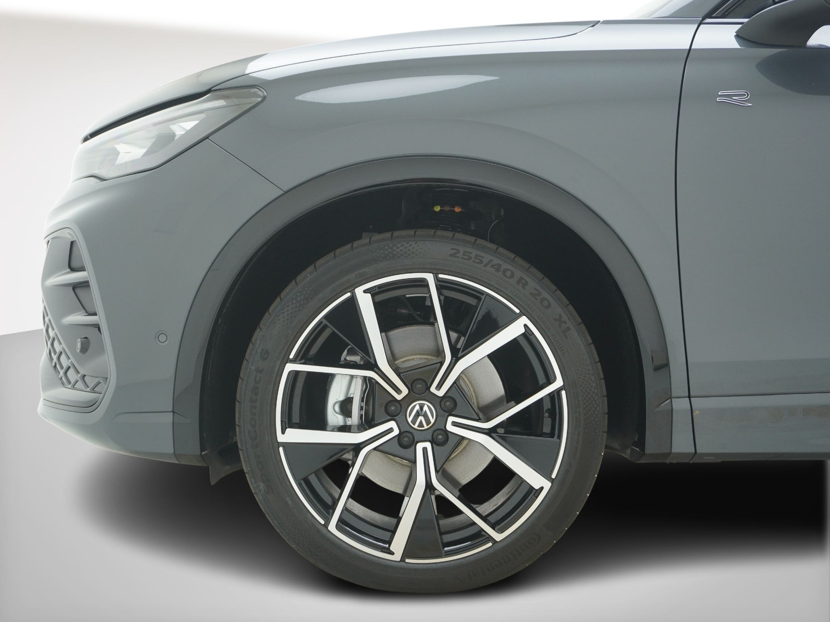 VW Tiguan 2.0 TSI R-Line 4Motion