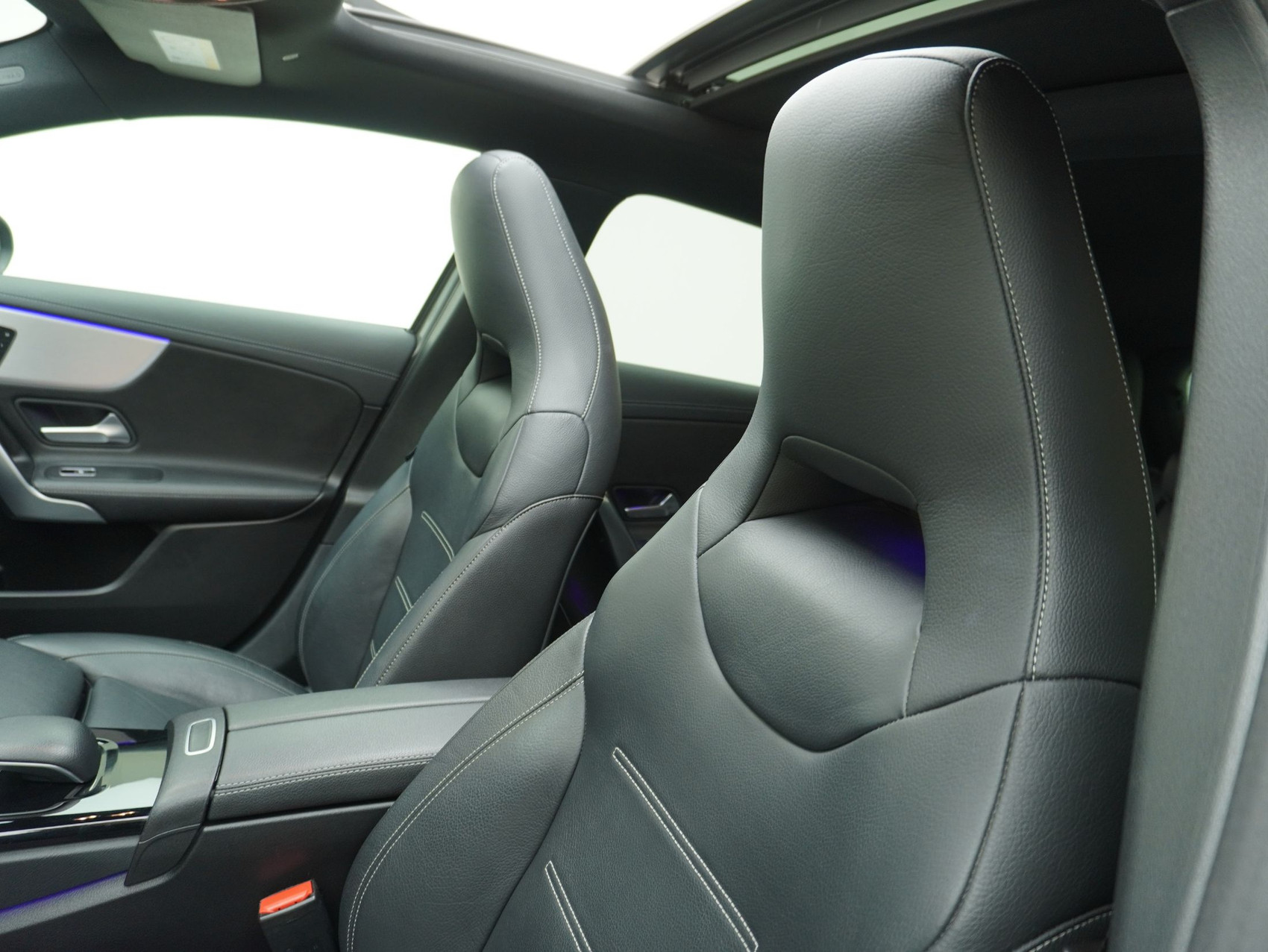 MERCEDES-BENZ A-Klasse A 250 AMG Line