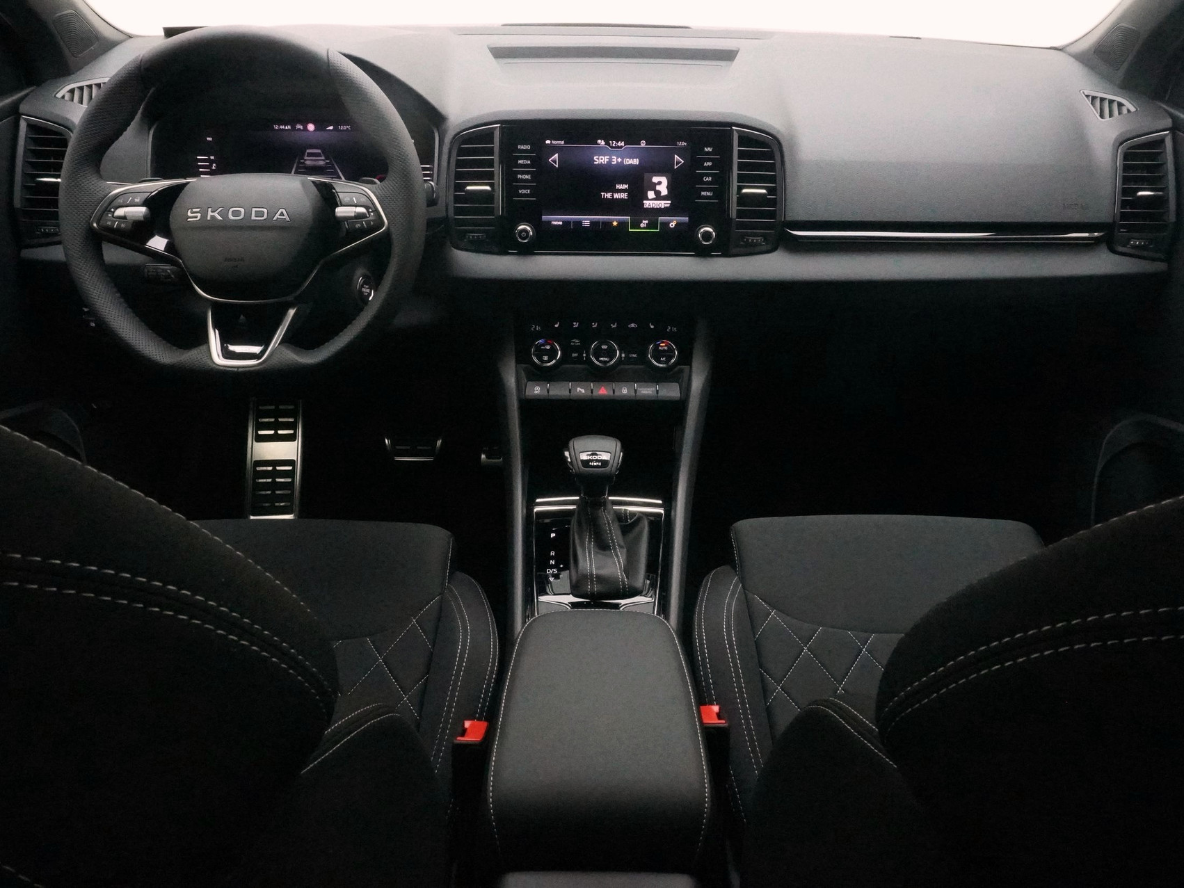 SKODA Karoq 2.0 TSI SportLine DSG 4×4