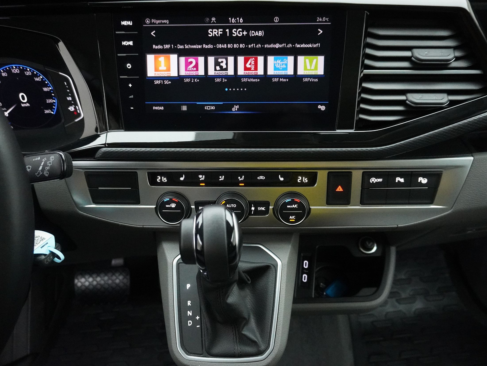 VW T6.1 California 3000 2.0 TDI DSG Ocean Edition Liberty 4Motion **Küchengeschränk/Standheizung**