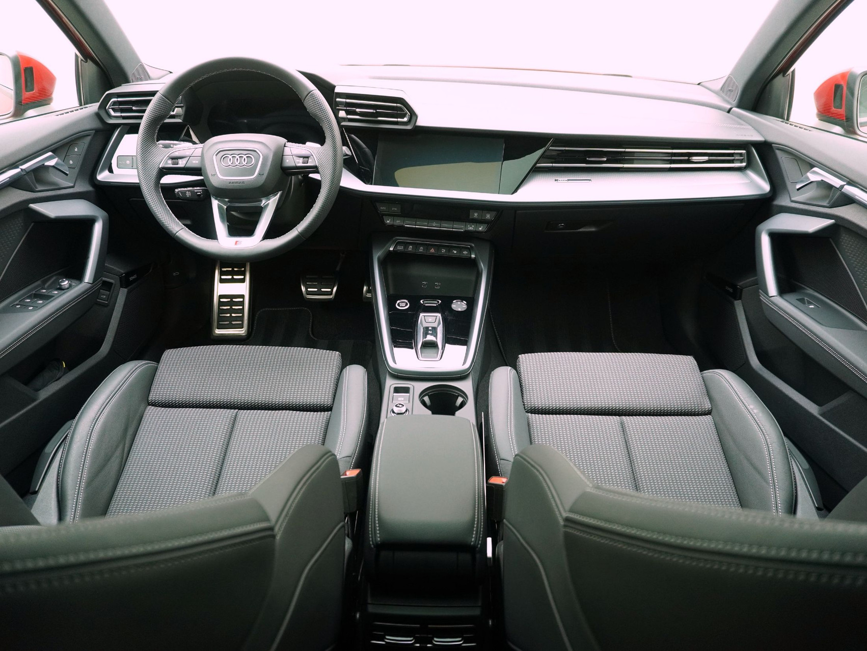 AUDI A3 Sportback 35 TFSI S Line S-Tronic **Audi Werksgarantie bis 05/2030**