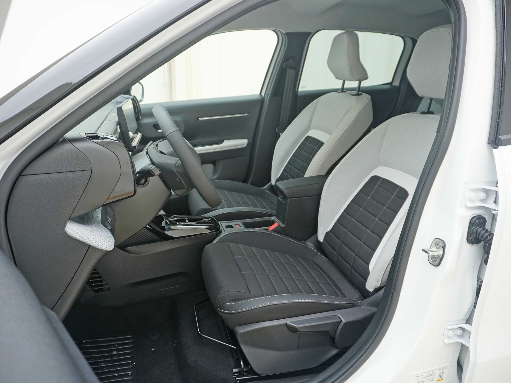 CITROËN C3 1.2 Hybrid Max