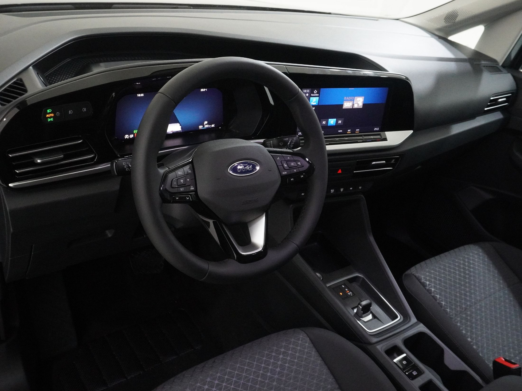 FORD Tourneo Connect 1.5 EcoBoost Titanium PHEV