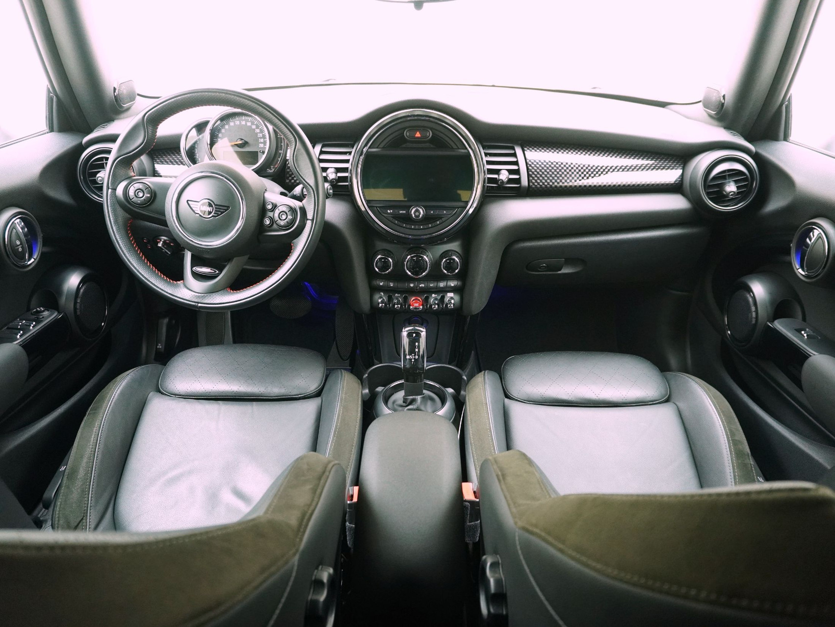 MINI Mini Cabrio F57 2.0i Cooper S