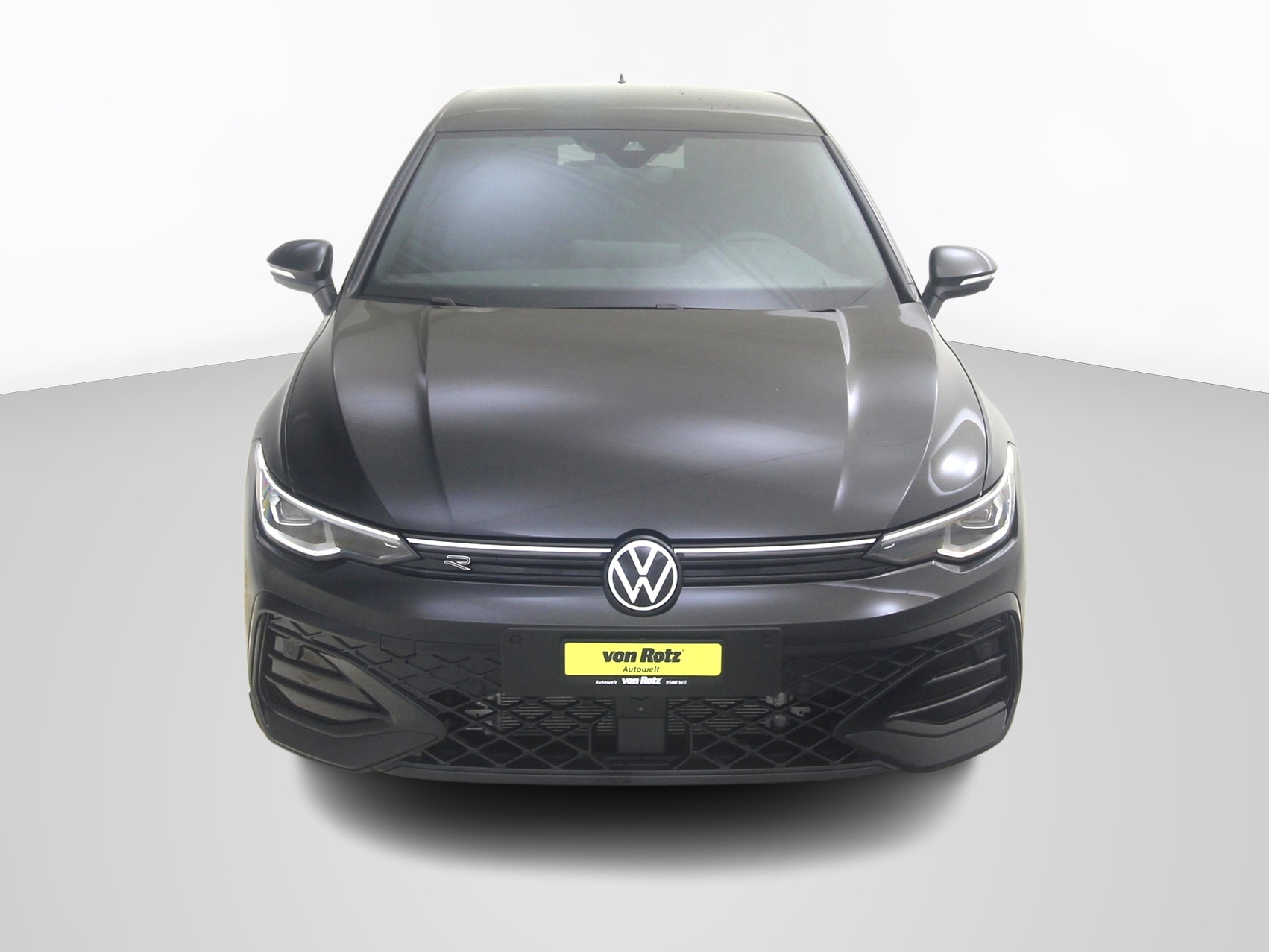 VW Golf VIII 1.5 eTSI R-Line DSG