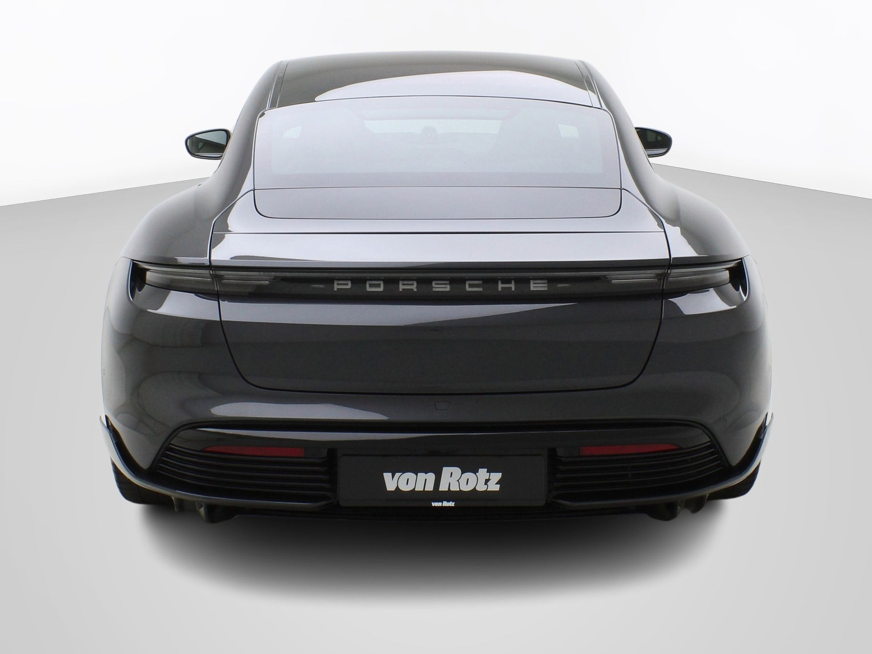 PORSCHE Taycan Turbo