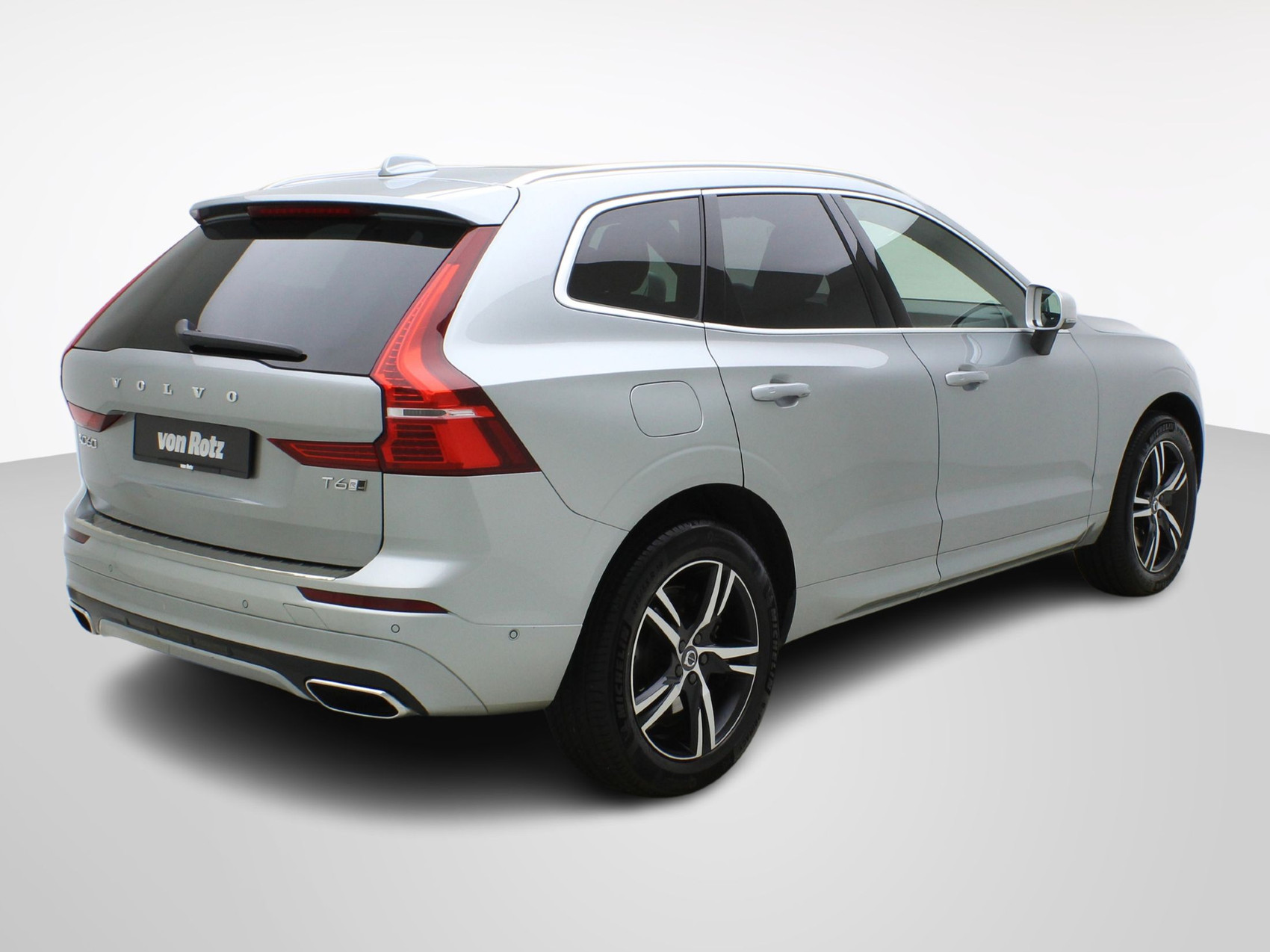 VOLVO XC60 2.0 T6 R-Design AWD