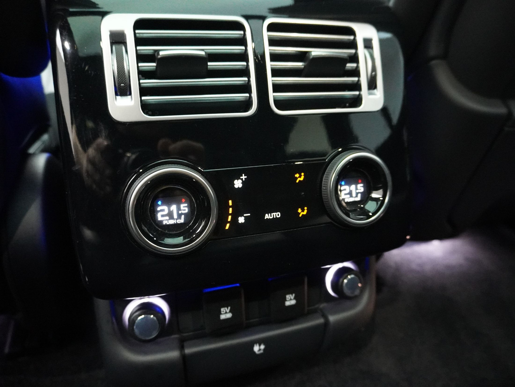 LAND ROVER Range Rover 3.0 I6D Fifty Edition **Fifty Edition 1/1970**