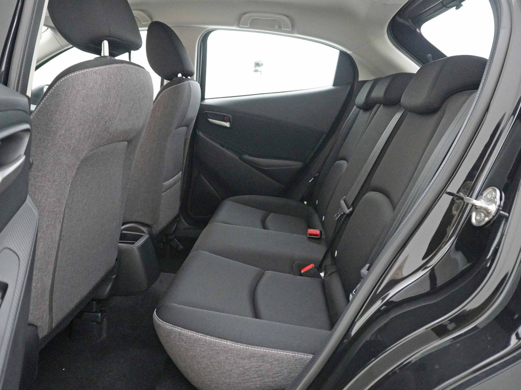 MAZDA 2 1.5 90 Center-Line