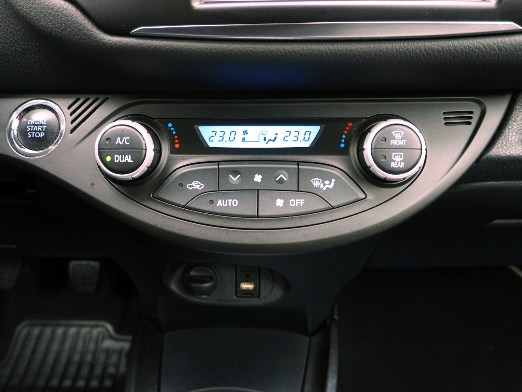 TOYOTA Yaris 1.5 VVT-iE Y20