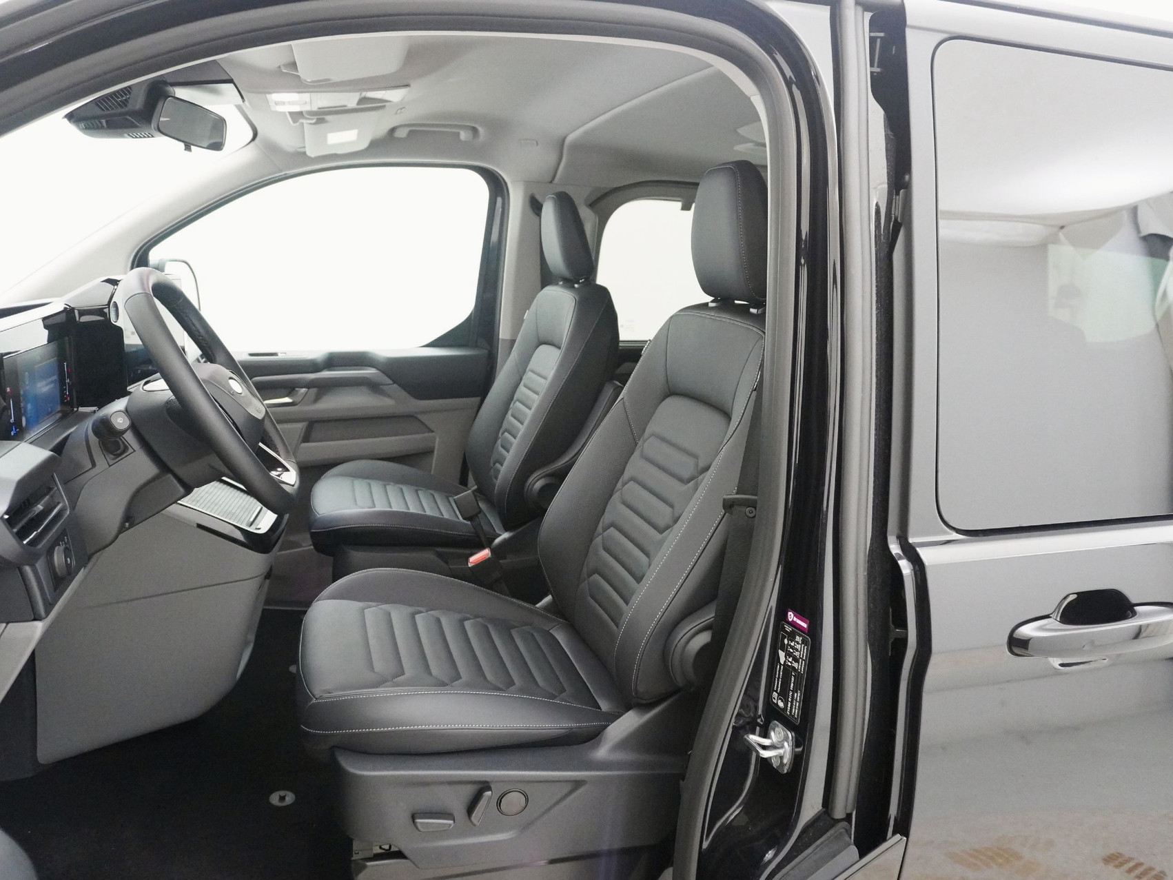 FORD Tourneo Custom 320 L2 2.0 TDCI Titanium X