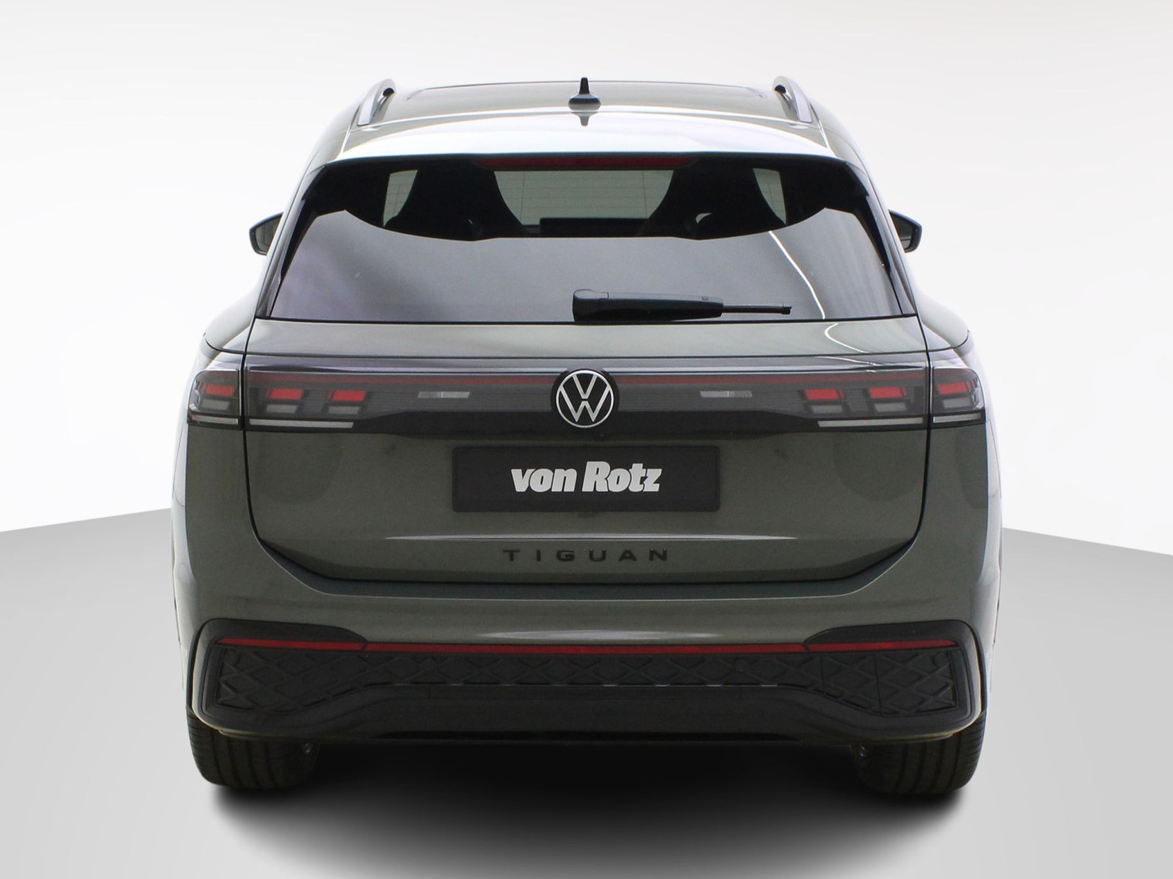 VW Tiguan 2.0 TDI DSG R-Line Black Style 4Motion (2025) **Anhängerkupplung/Head-UP/Panoramadach**