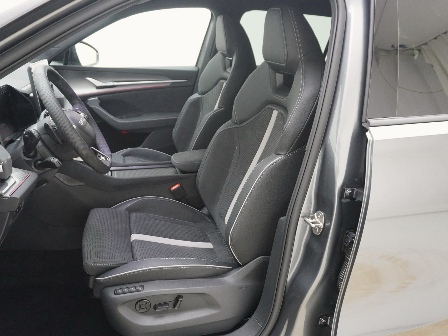 SKODA Kodiaq 2.0 TSI SportLine