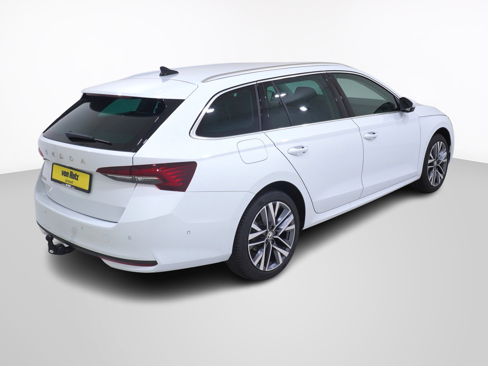 SKODA Octavia 2.0 TSI Selection-Lounge 4×4 DSG