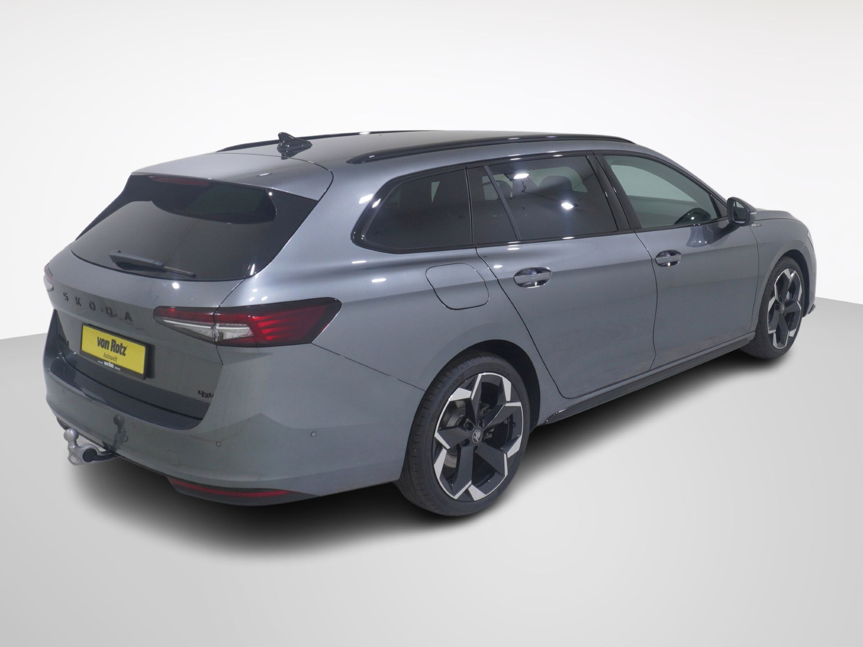 SKODA Superb 2.0 TDI Sportline 4×4 DSG