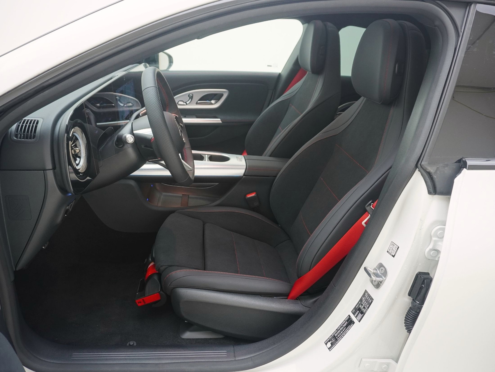 MERCEDES-BENZ CLA-Klasse 250+ AMG Line