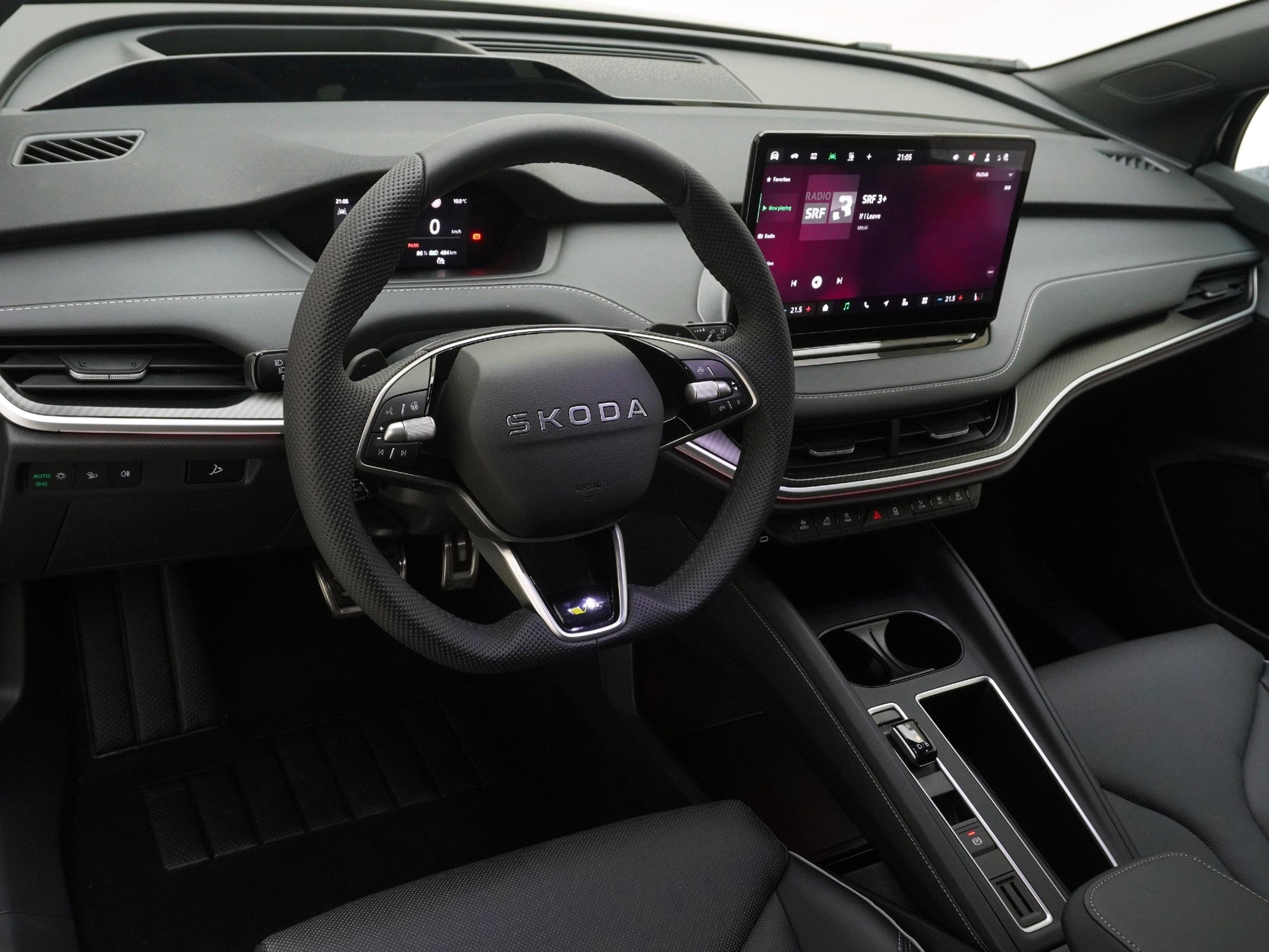 SKODA Enyaq iV RS-Suite MAXX