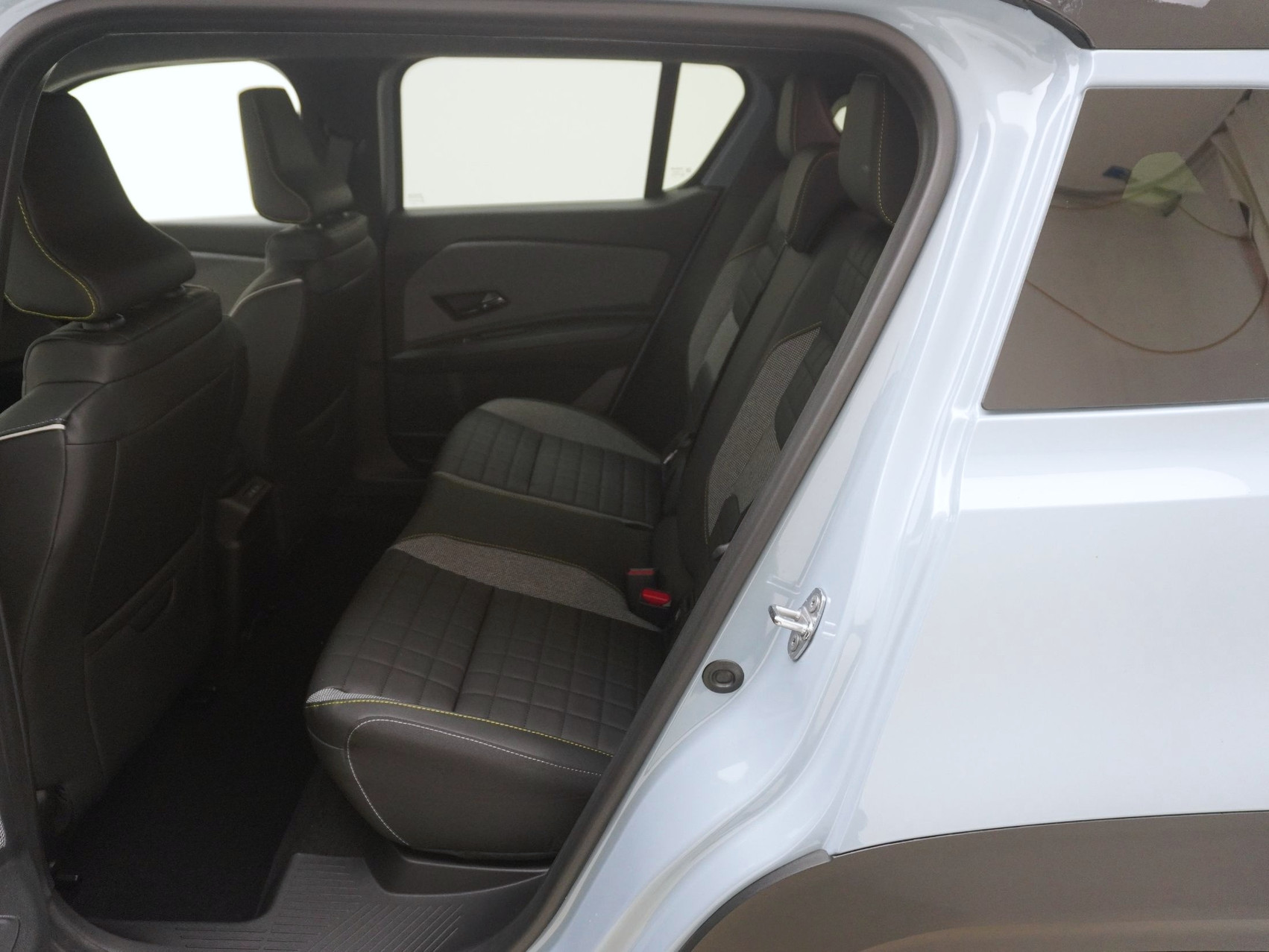 RENAULT R4 E-Tech Comfort Range iconic