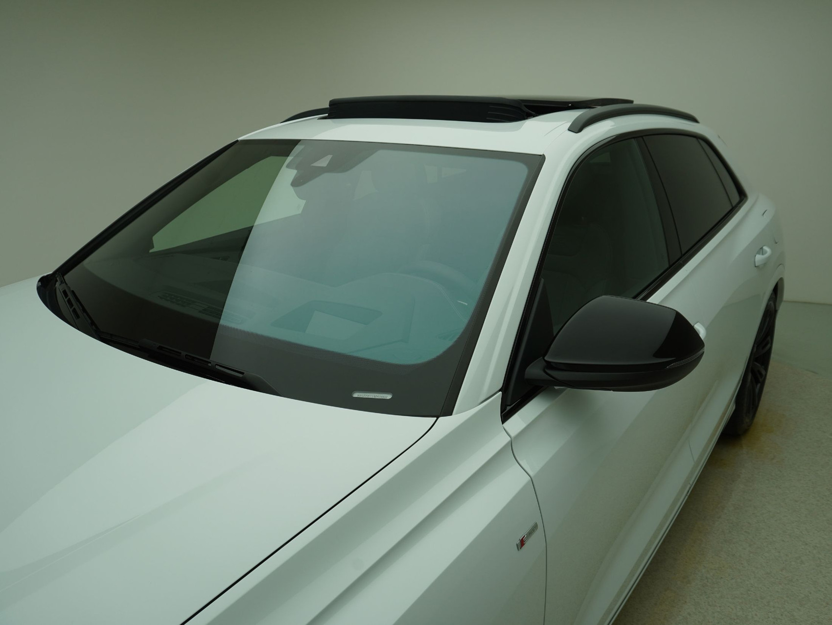 AUDI Q8 SUV 55 TFSI e S line quattro T-Tronic **Audi Werksgarantie bis 06/2030**