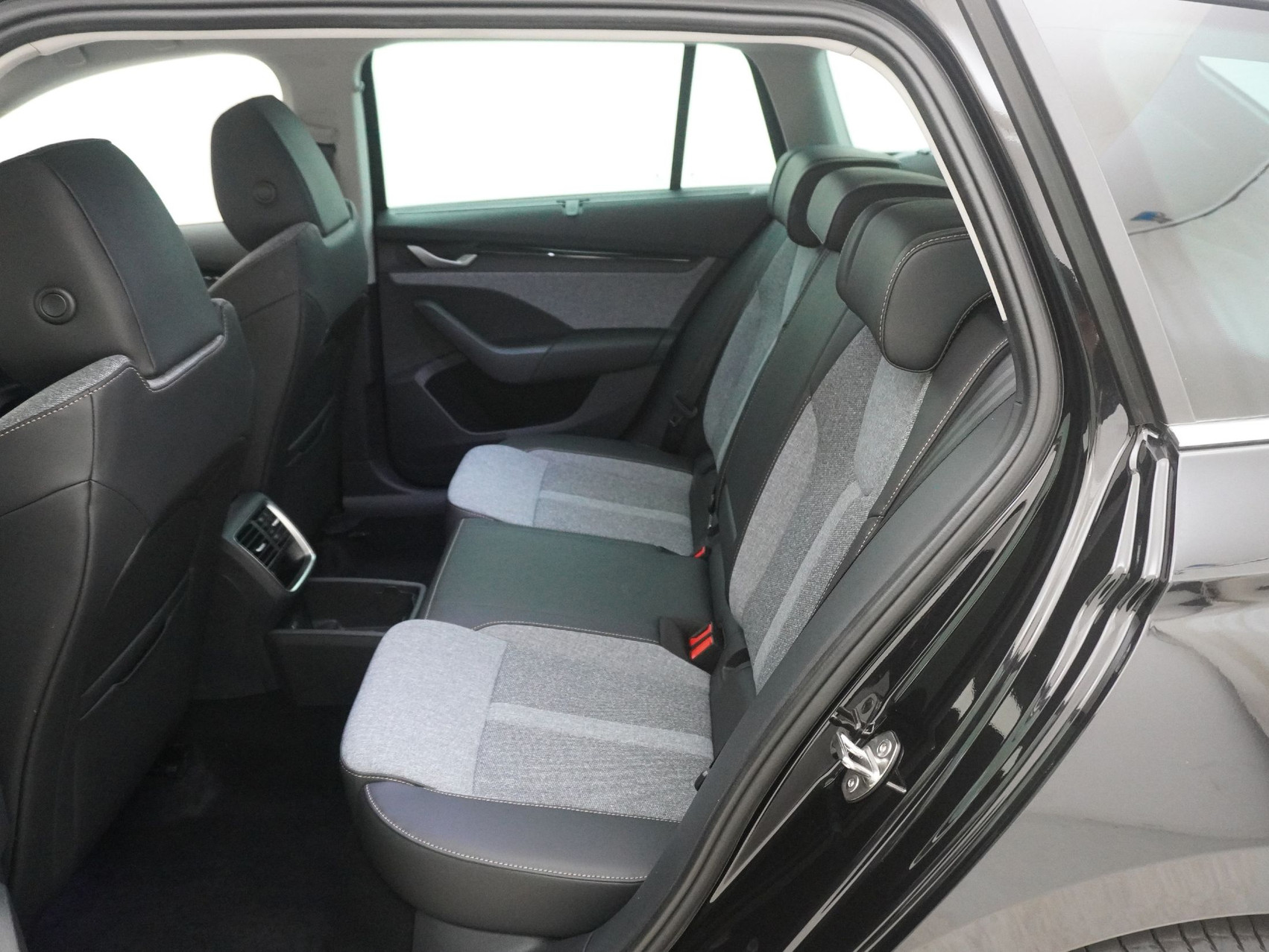 SKODA Octavia 2.0 TDI Selection-Lodge DSG