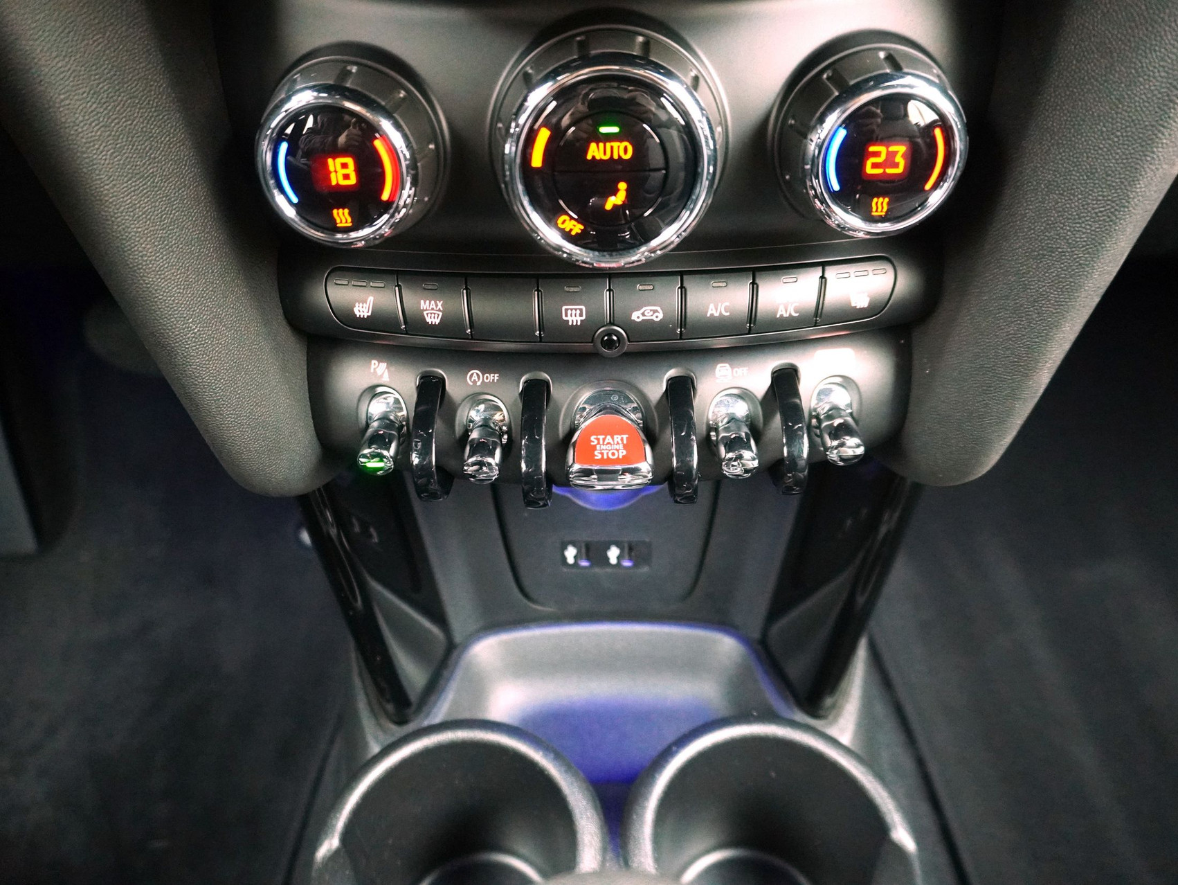 MINI Mini Cabrio F57 2.0i Cooper S