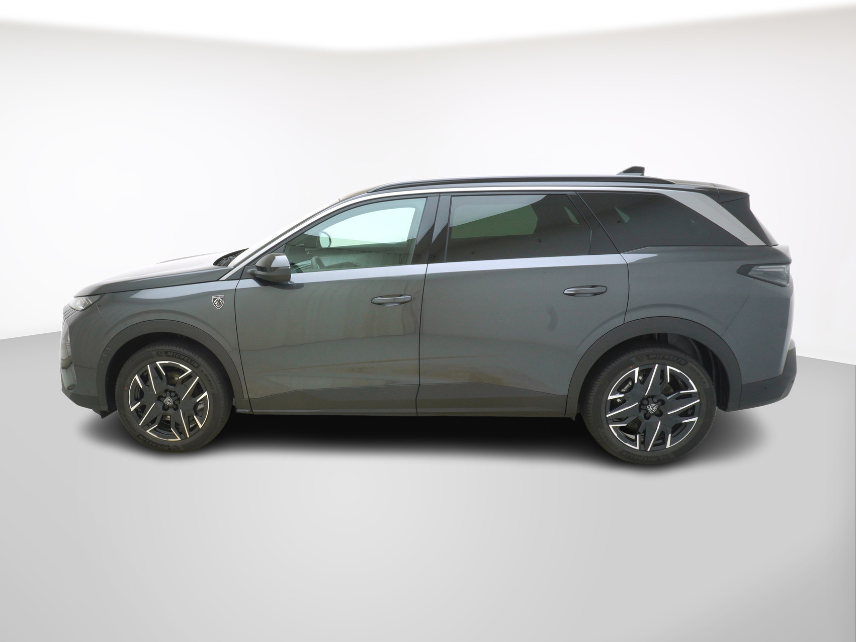 PEUGEOT 5008 1.2 Hybrid GT 7Plätzer