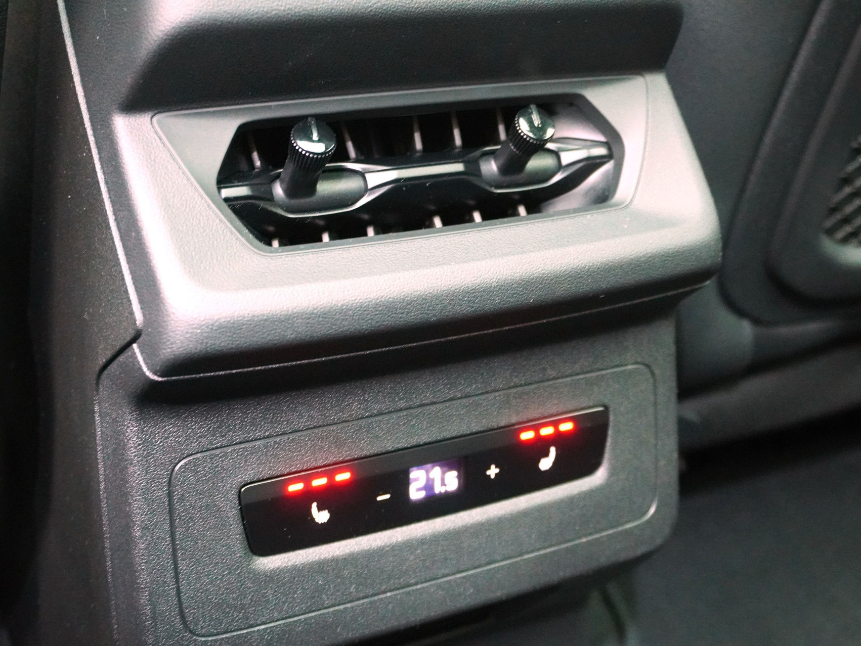 AUDI SQ6 e-tron quattro **Audi Werksgarantie bis 05/2030**