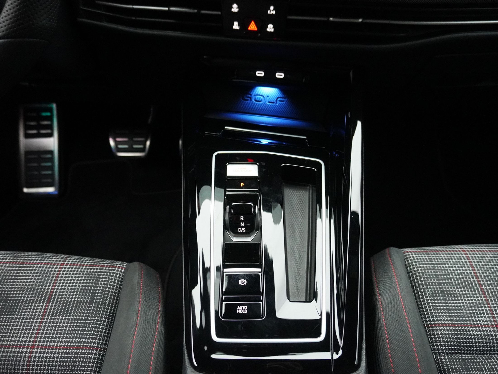 VW Golf 8.5 2.0 TSI DSG GTI Black Style (2025) ** Head-Up / IQ Light **