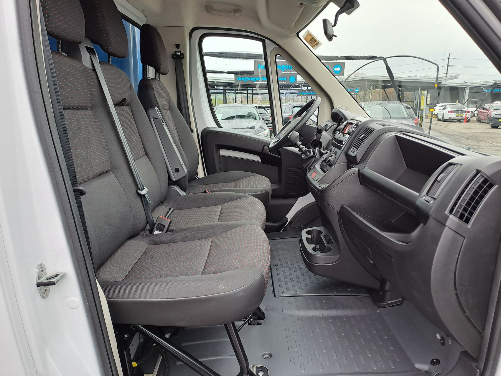 CITROËN Jumper Kab.-Ch. 35 L3 2.2 BlueHDi 140