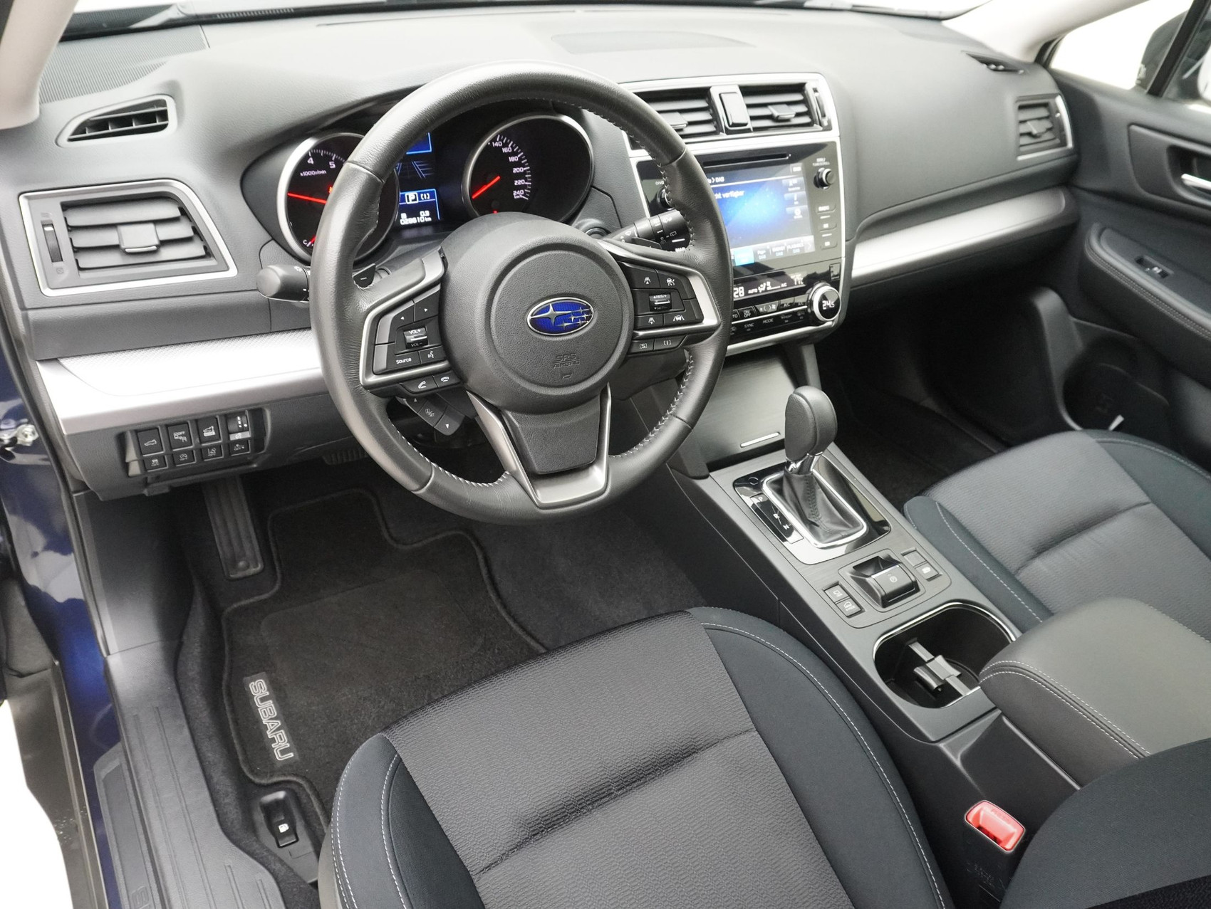 SUBARU Outback 2.5i Swiss Plus