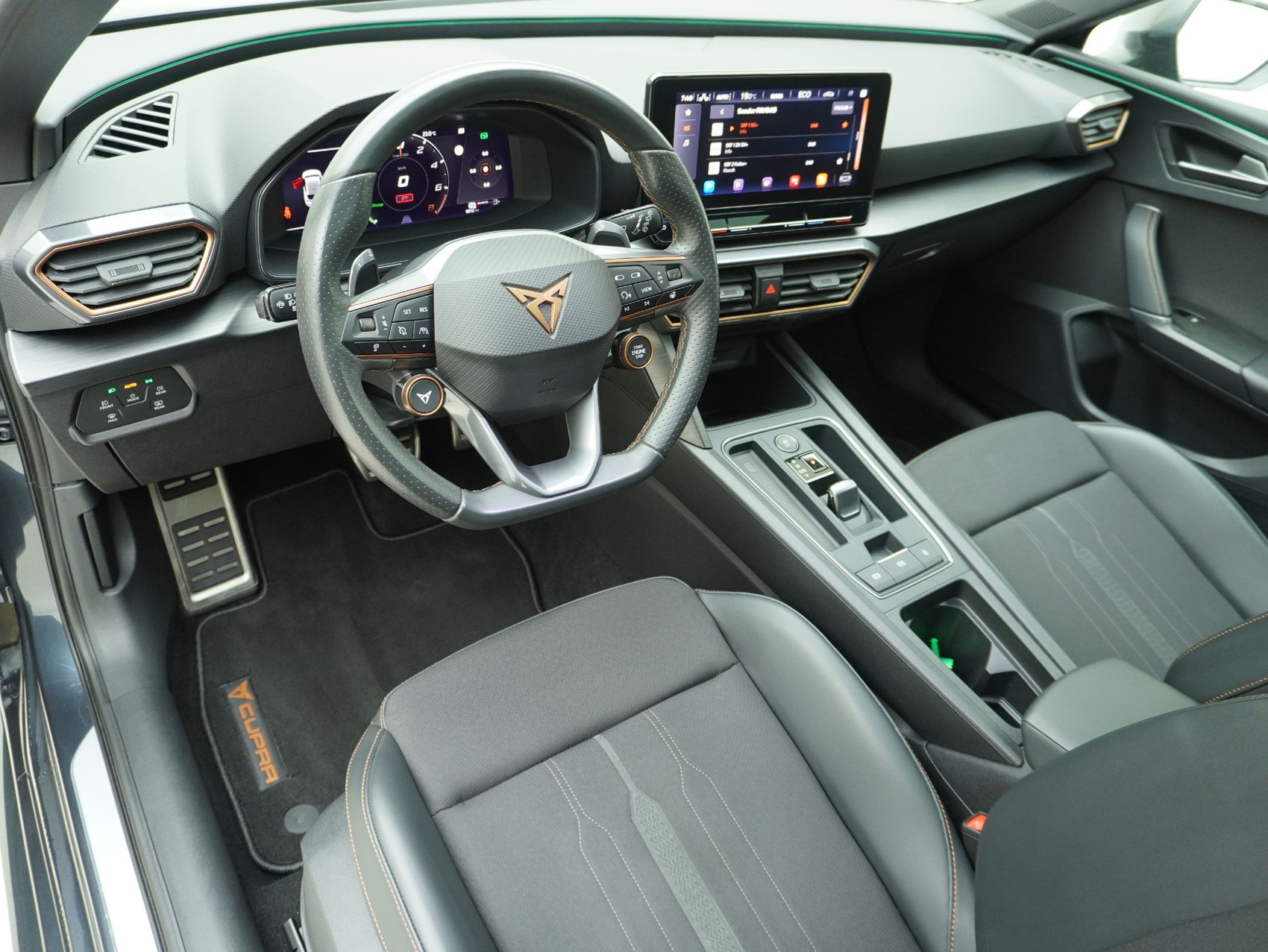 CUPRA Leon 1.4 TSI DSG eHybrid