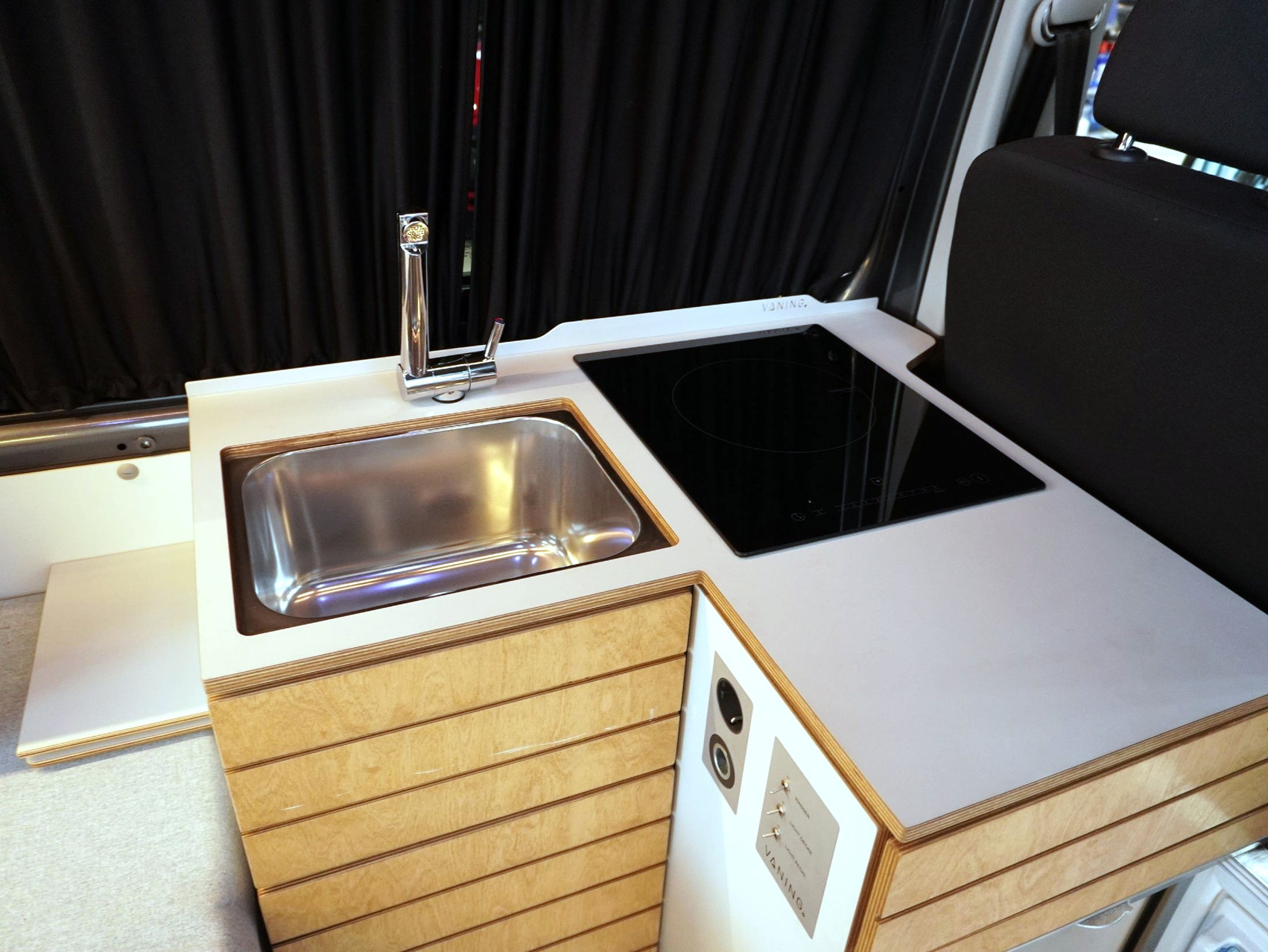 VW T6.1 Camper 2.0 TDI DSG 4Motion