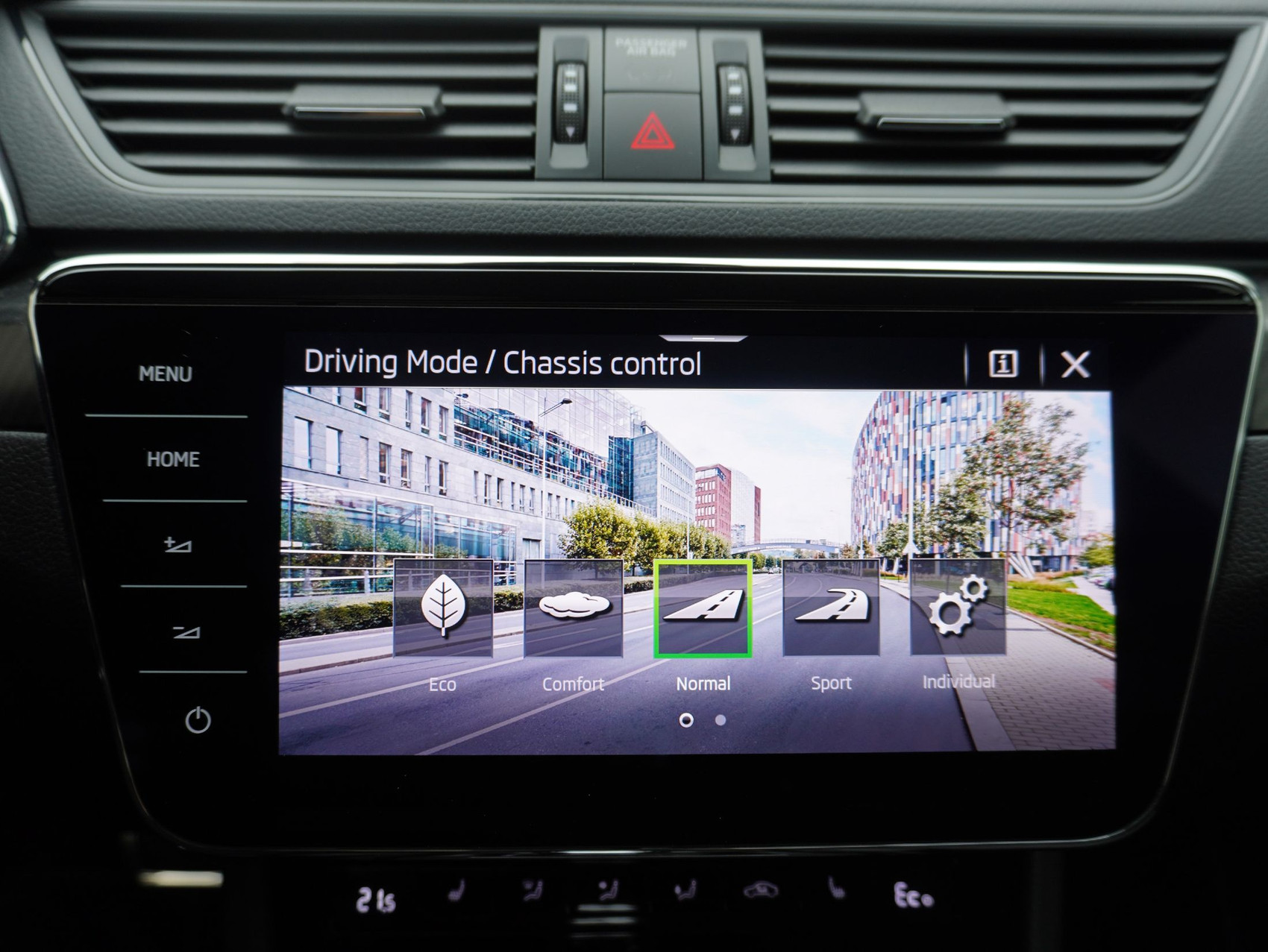 SKODA Superb Combi 1.4 TSI DSG PHEV Sport Line