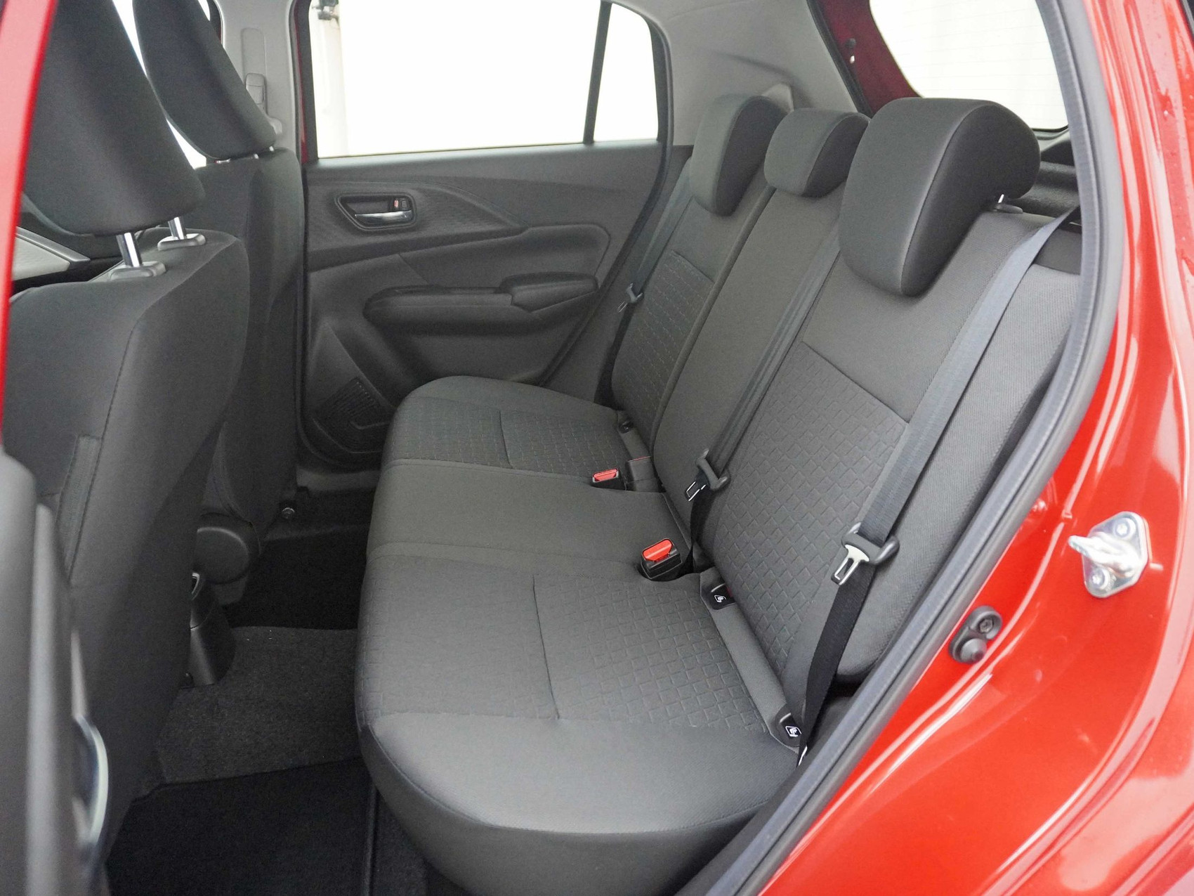 SUZUKI Swift 1.2 Sakura Top Hybrid