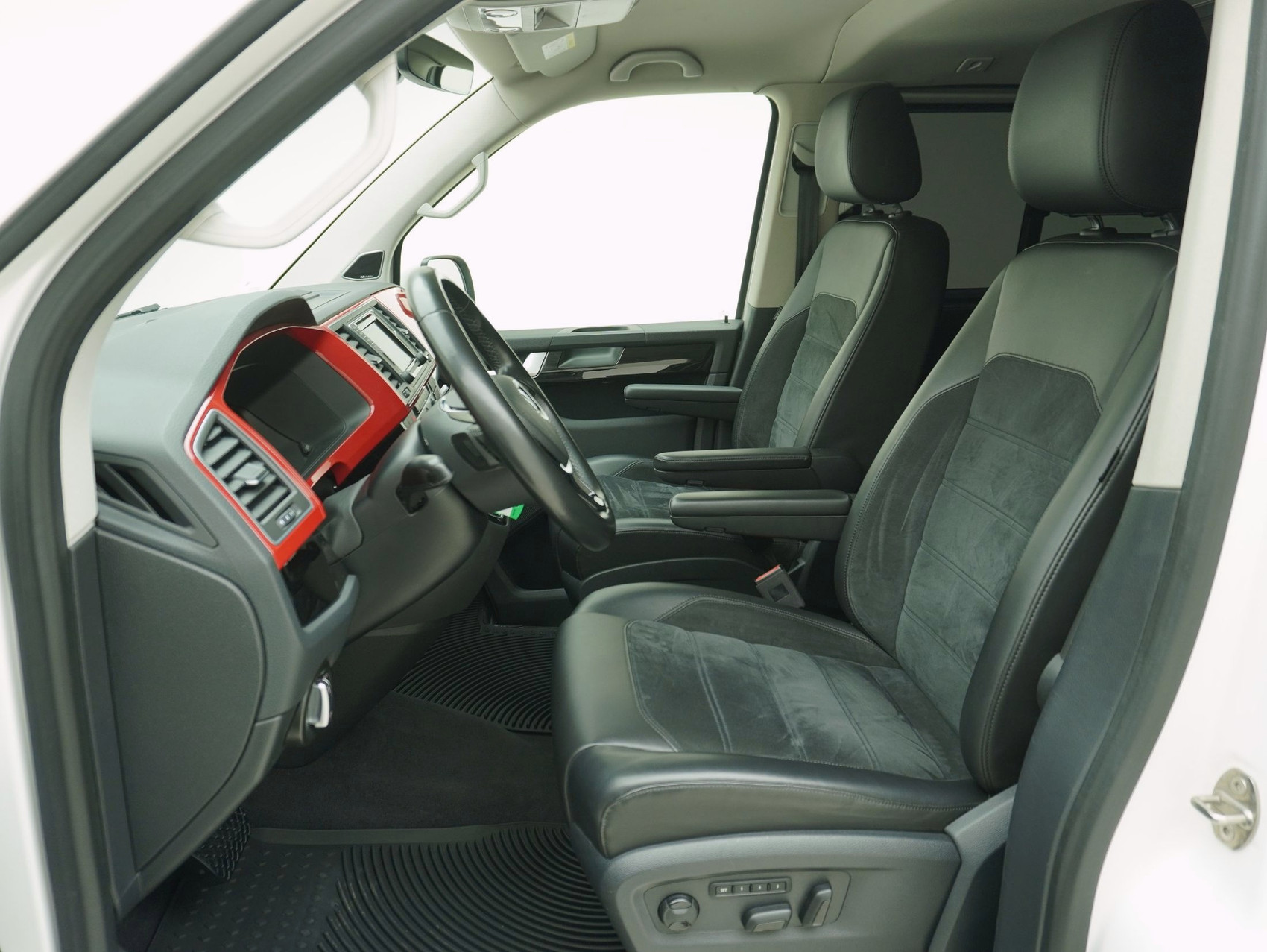 VW T6 Multivan 2.0 TDI DSG Highline 4Motion