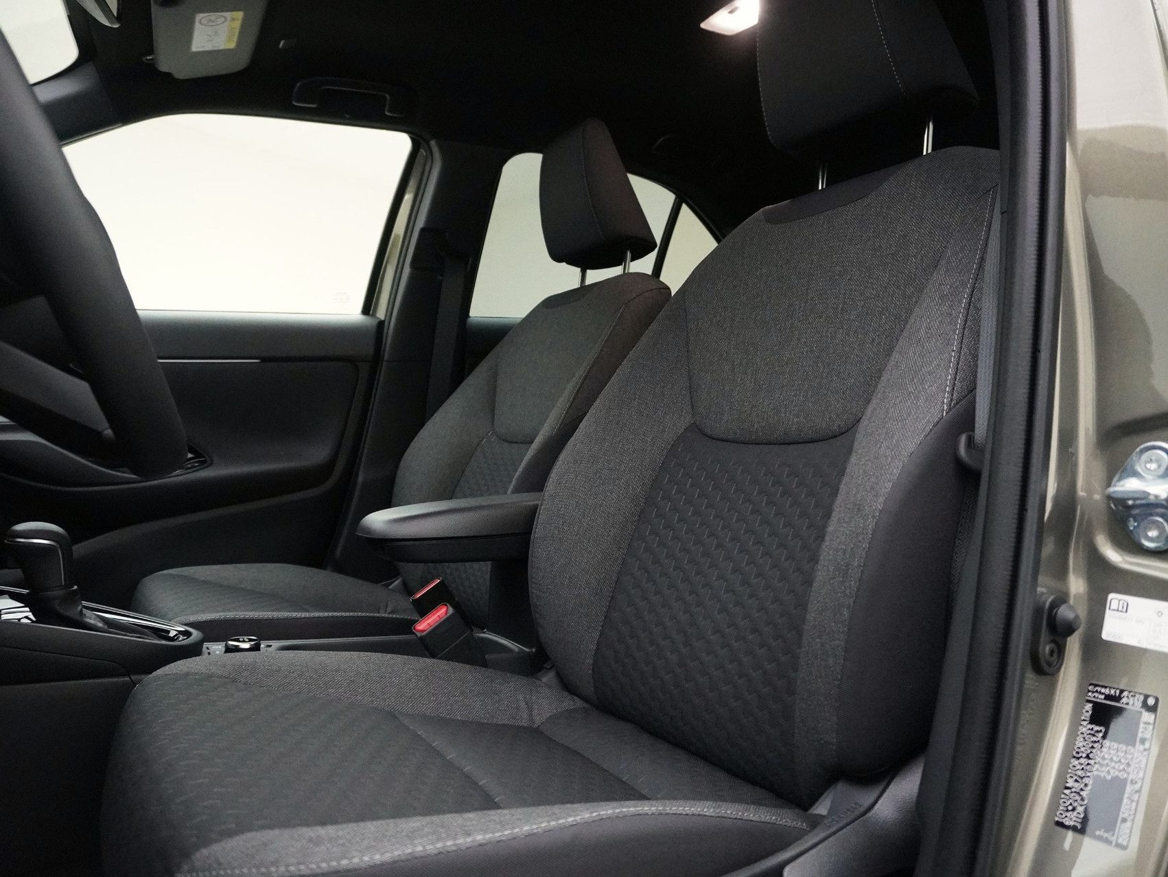 TOYOTA Yaris Cross 1.5 VVT-i HSD Trend AWD-i ** 4×4 ** inkl. 8-Fachbereifung **