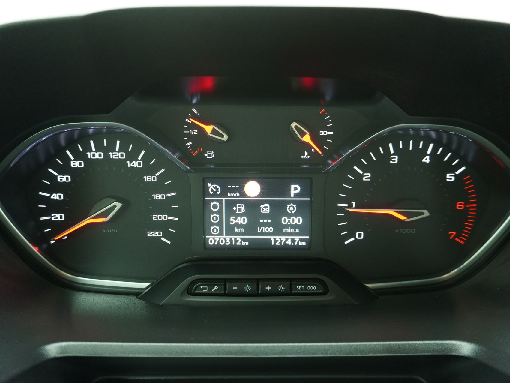 PEUGEOT Rifter 1.2 PureTech Allure EAT8