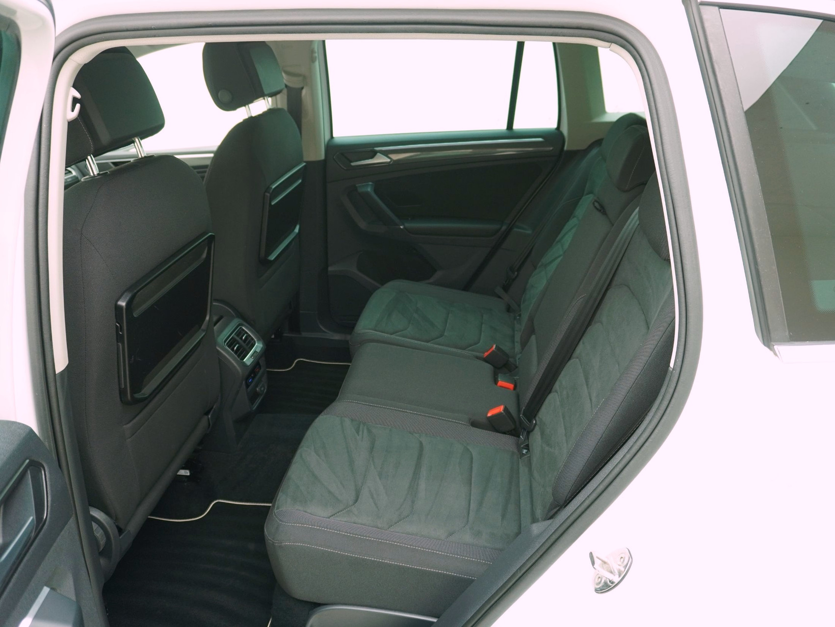 VW Tiguan 2.0 TDI DSG R-Line 4Motion