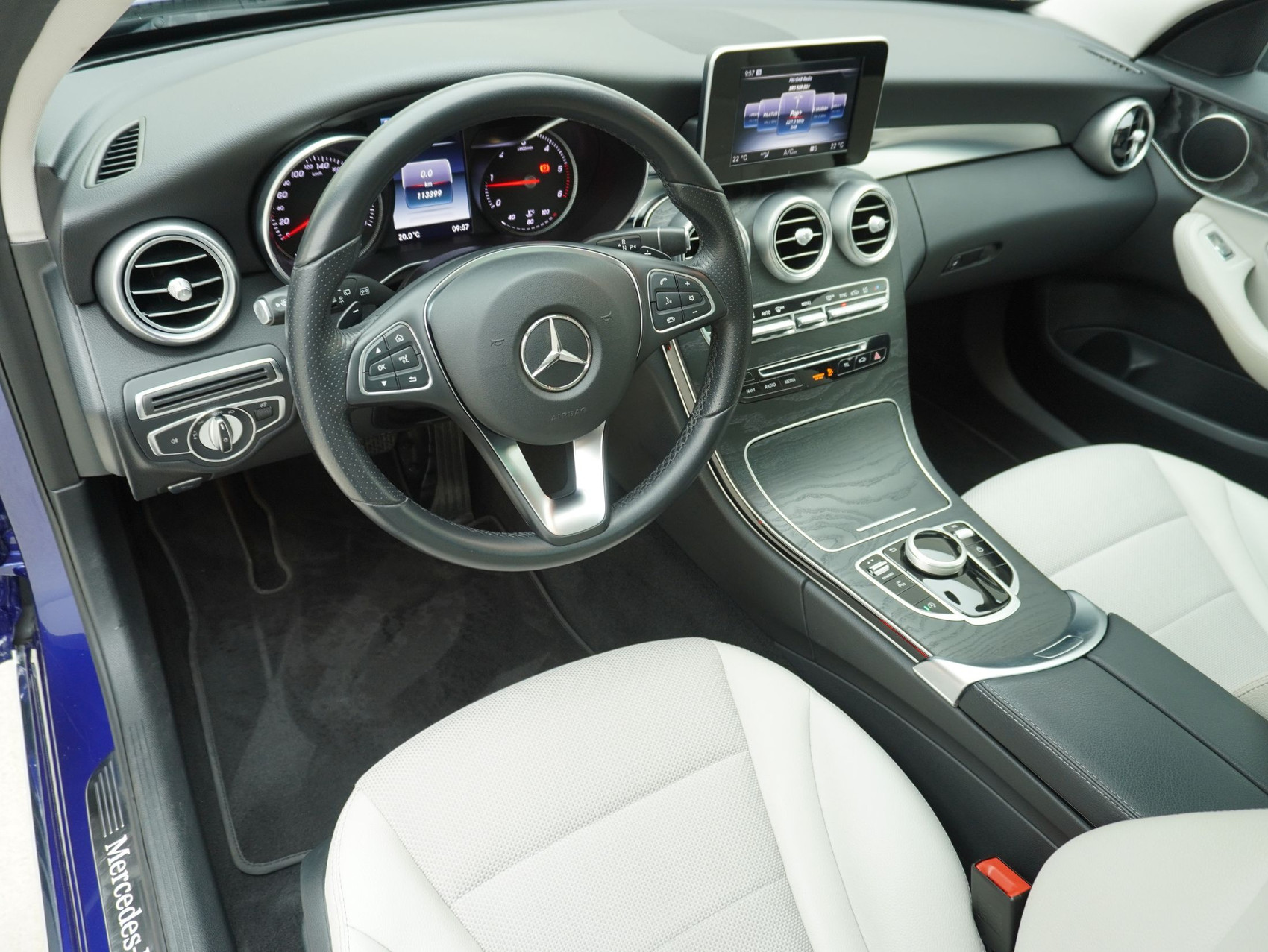 MERCEDES-BENZ C-Klasse C 250 d Swiss Star Exclusiv 4matic Kombi