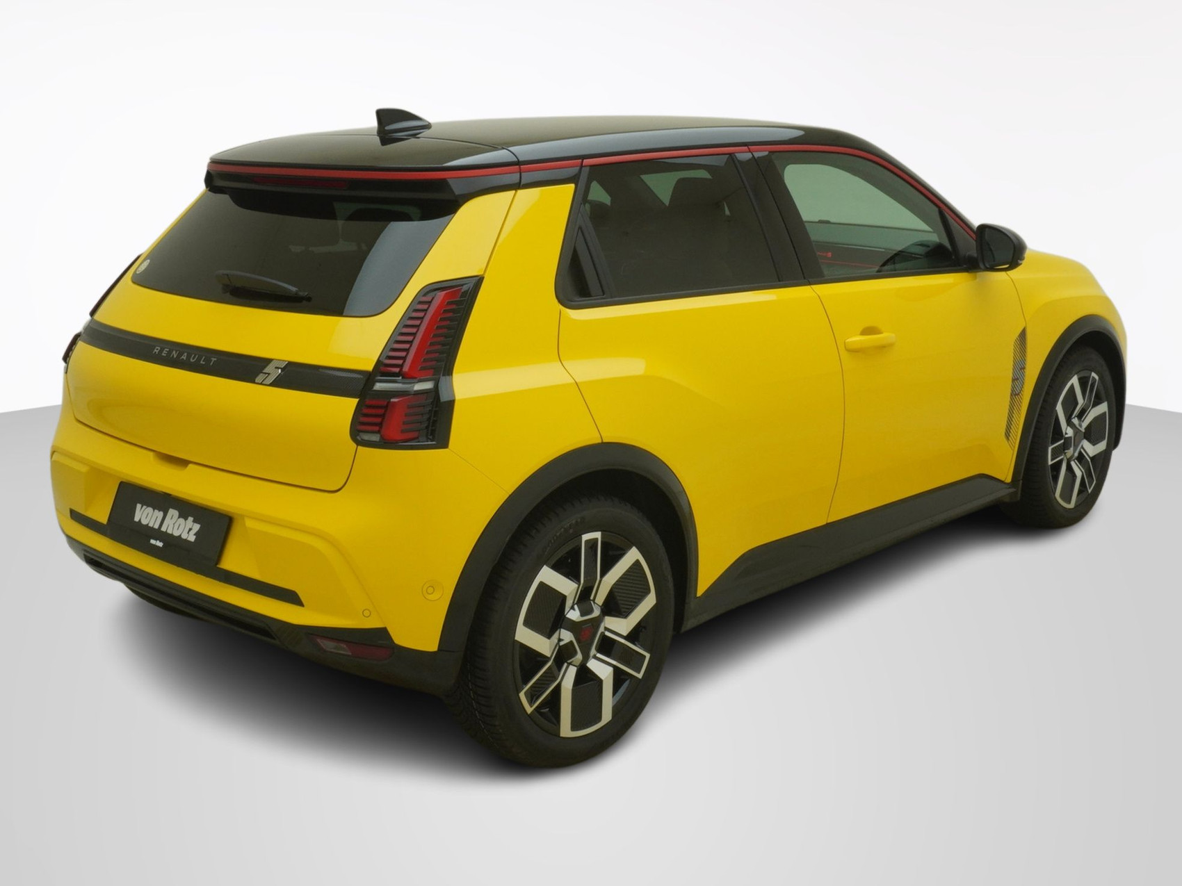 RENAULT R5 E-Tech Comfort Range iconic