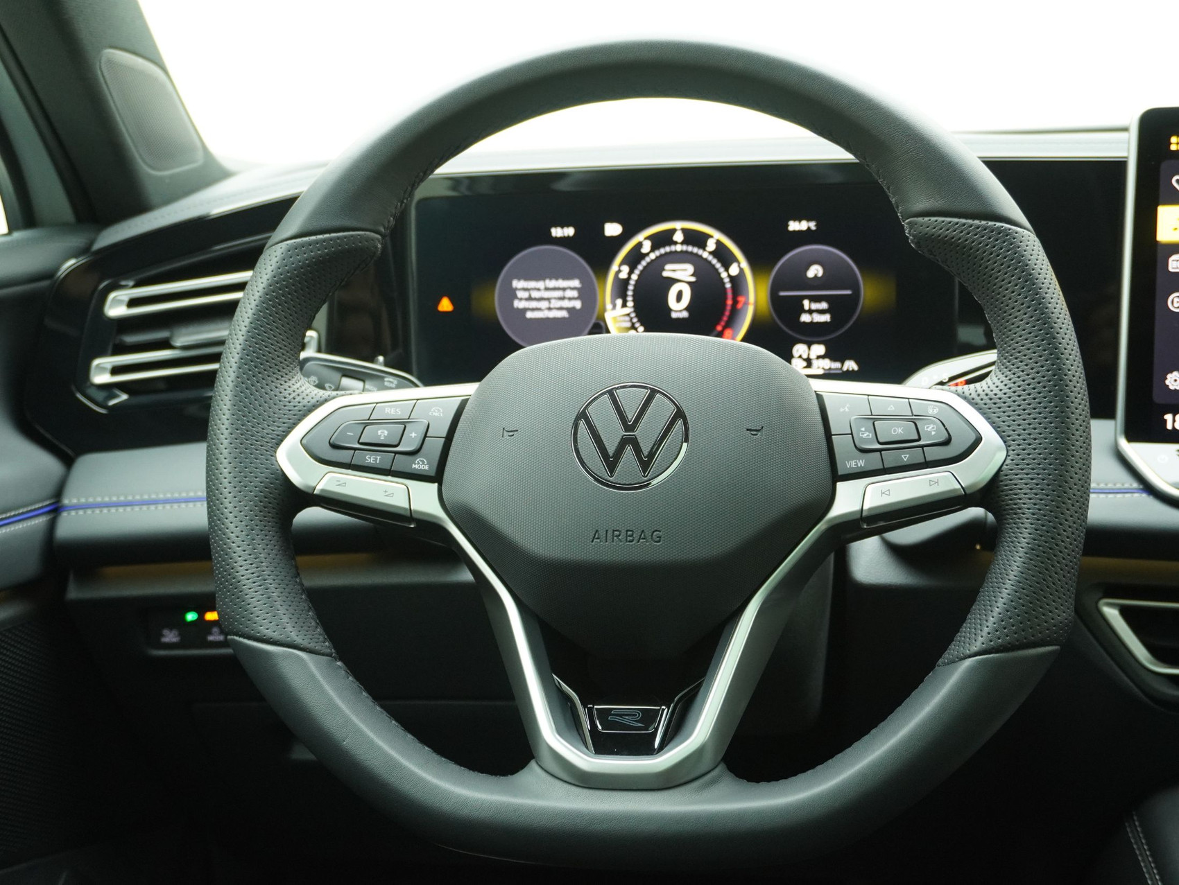 VW Tiguan 2.0 TSI DSG R-Line Black Style 4Motion (2025)