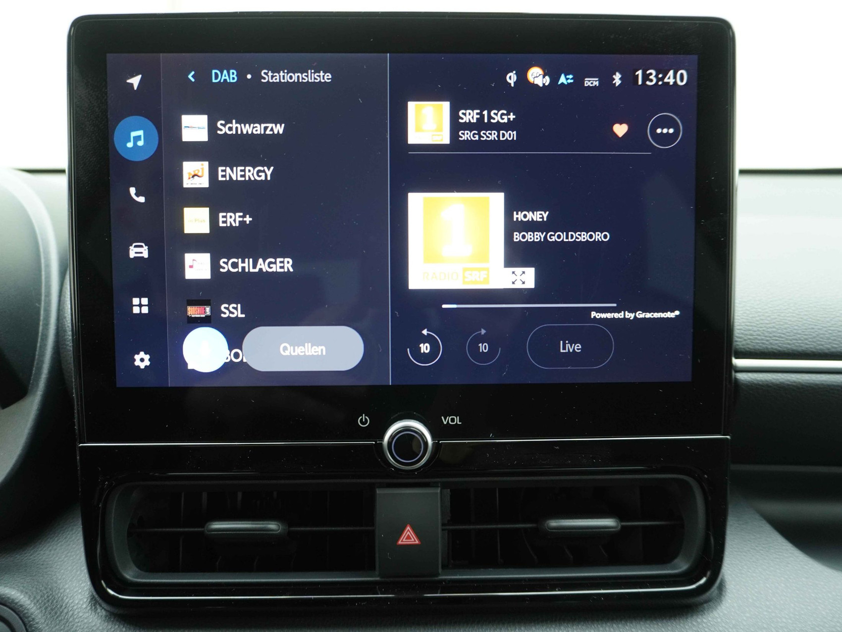 TOYOTA Yaris 1.5 VVT-i HSD Trend