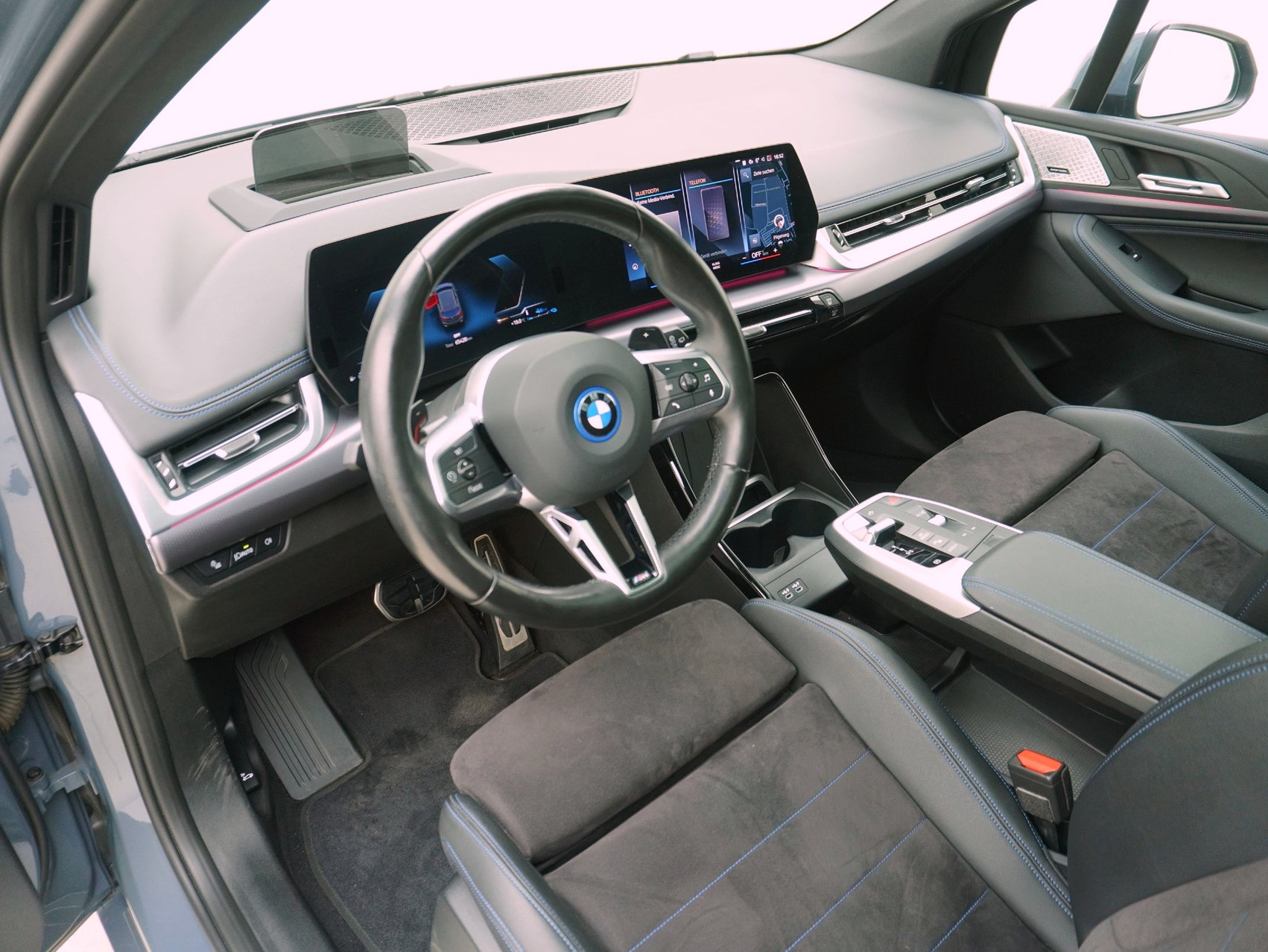 BMW 2er 230e xDrive Active Tourer M Sport